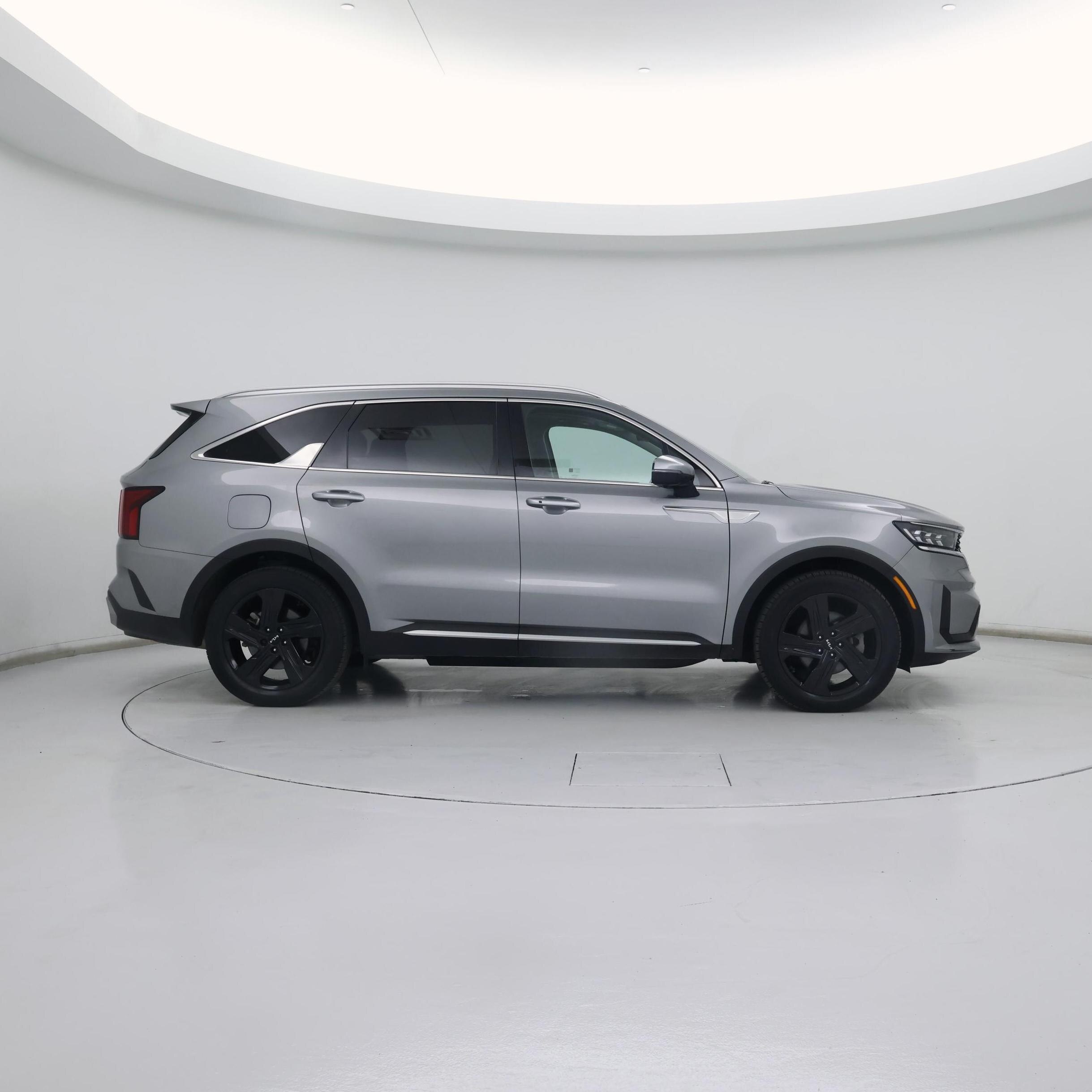 Thumbnail: 2023 Kia Sorento - 7