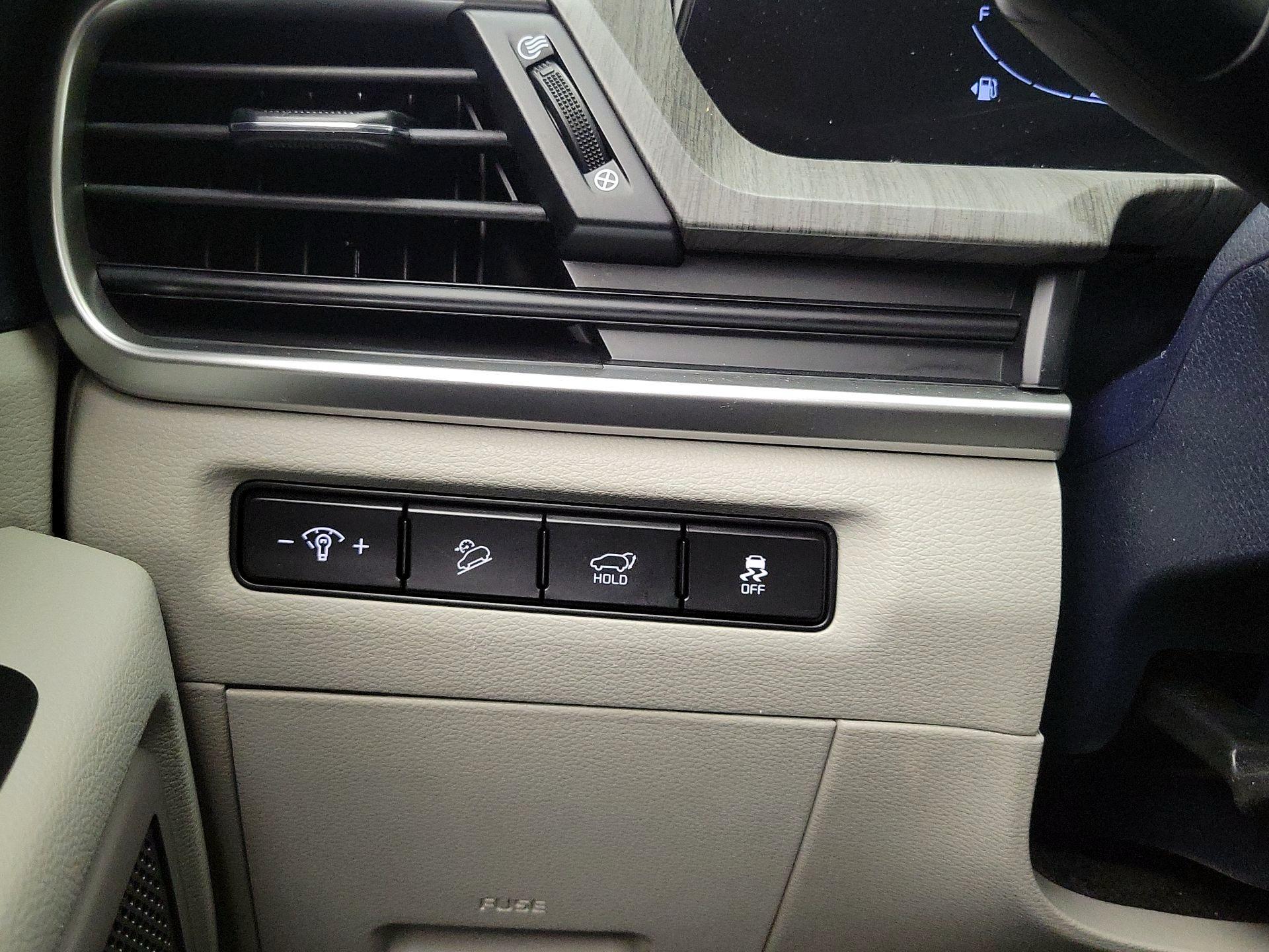 Thumbnail: 2023 Kia Telluride - 13