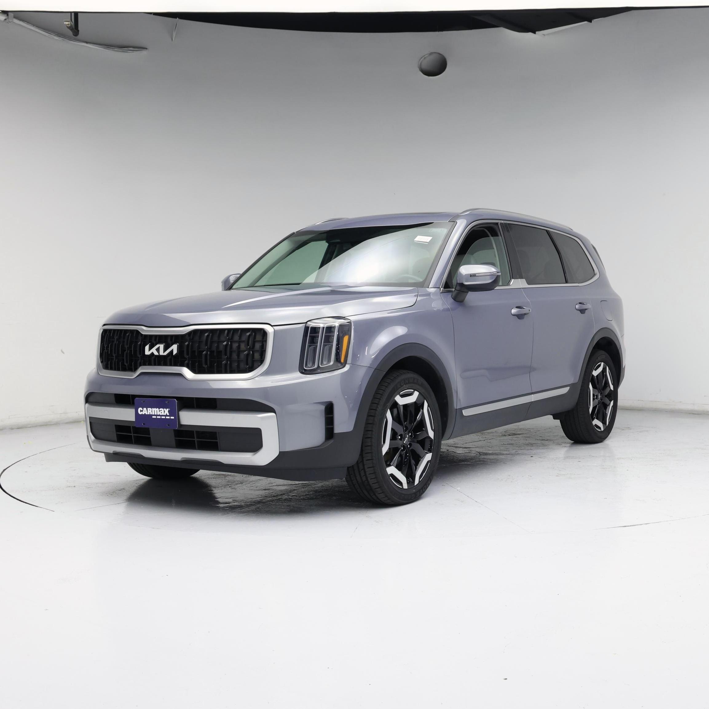 Thumbnail: 2023 Kia Telluride - 4