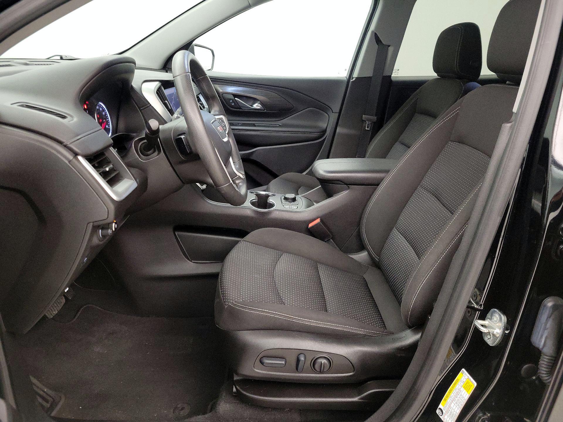 Thumbnail: 2022 GMC Terrain - 11