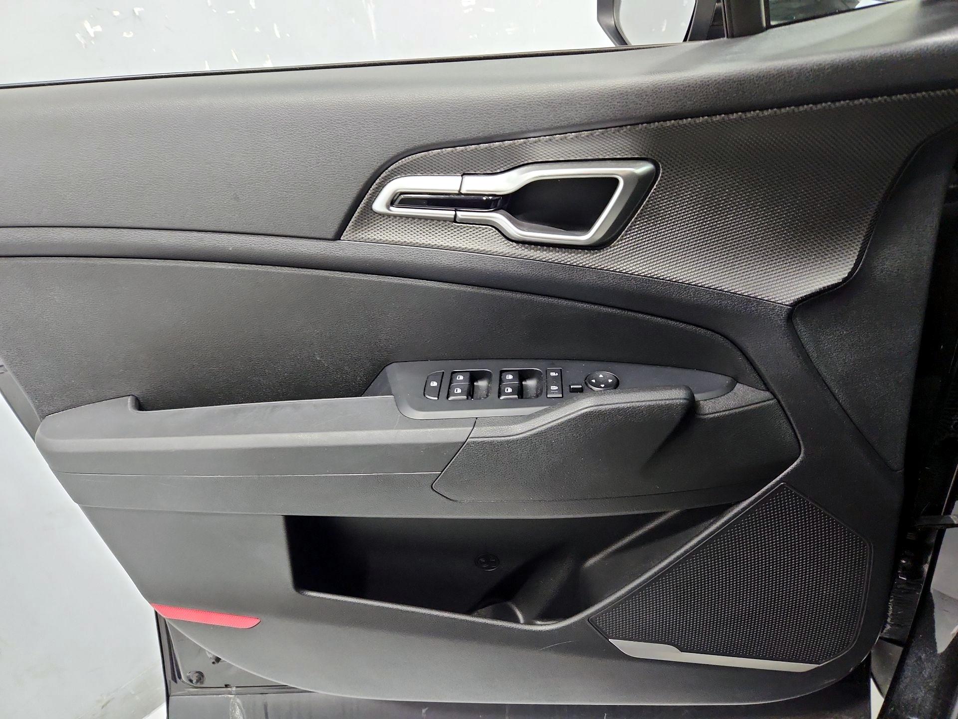 Thumbnail: 2024 Kia Sportage - 12