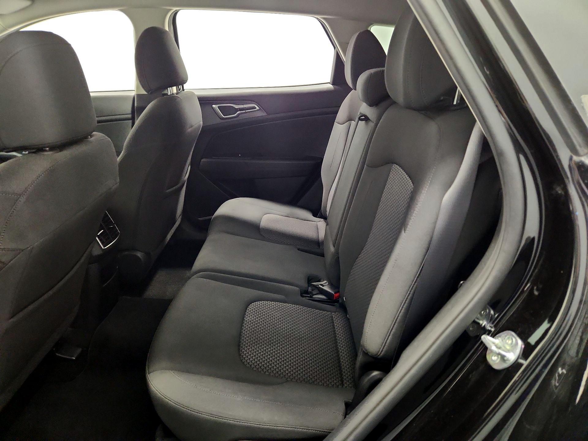 Thumbnail: 2024 Kia Sportage - 19