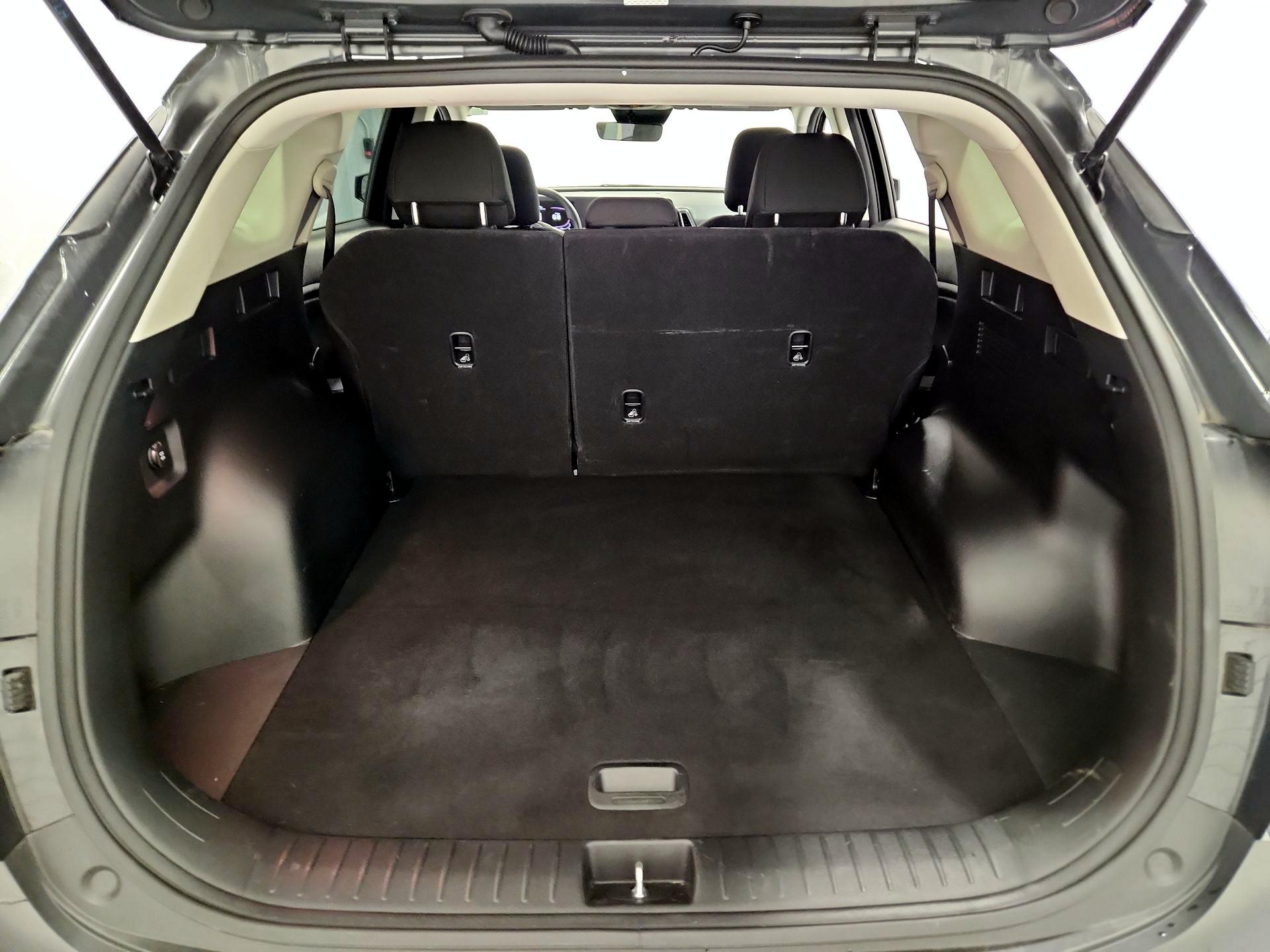 Thumbnail: 2024 Kia Sportage - 20