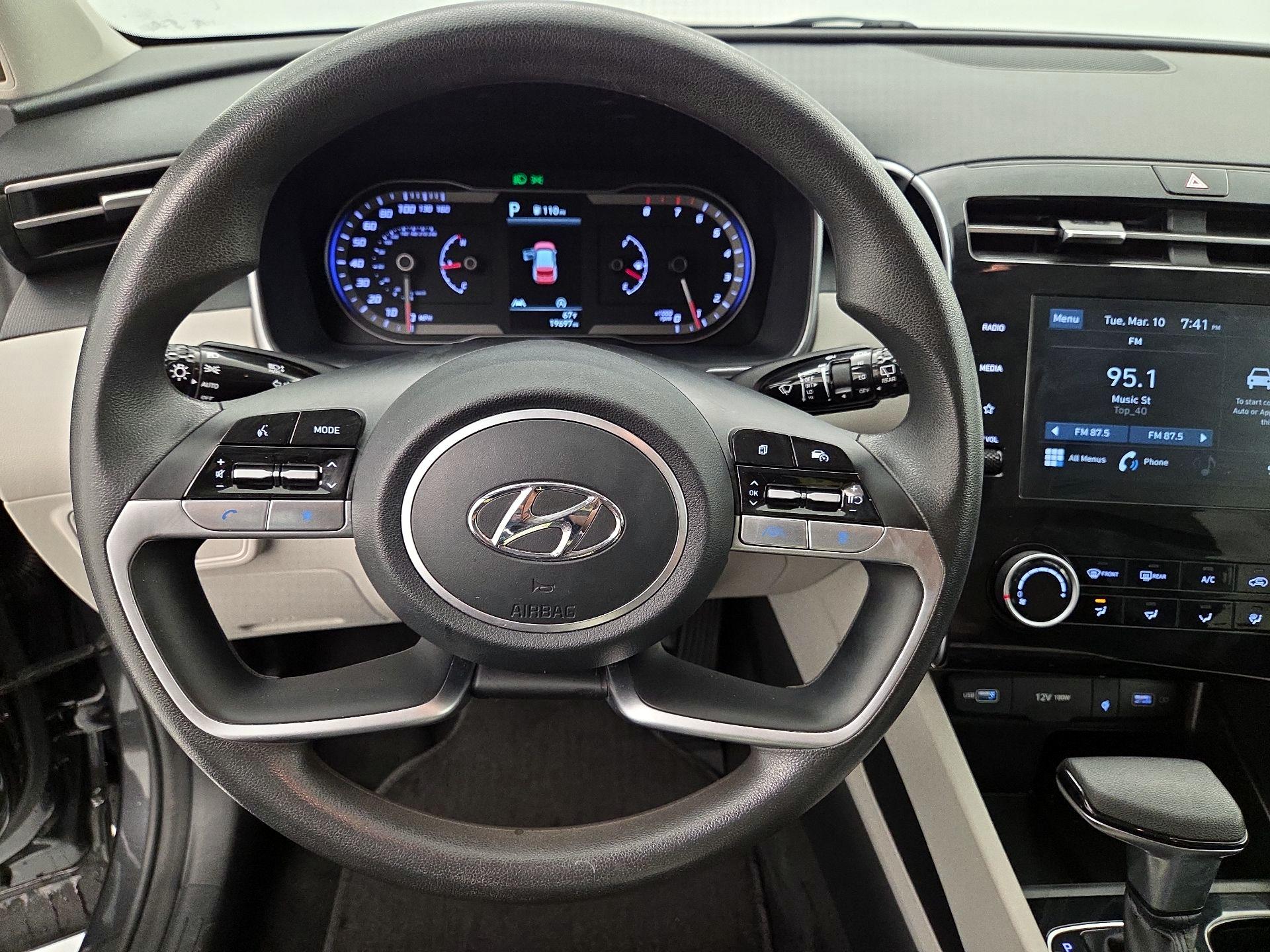 Thumbnail: 2023 Hyundai Tucson - 10