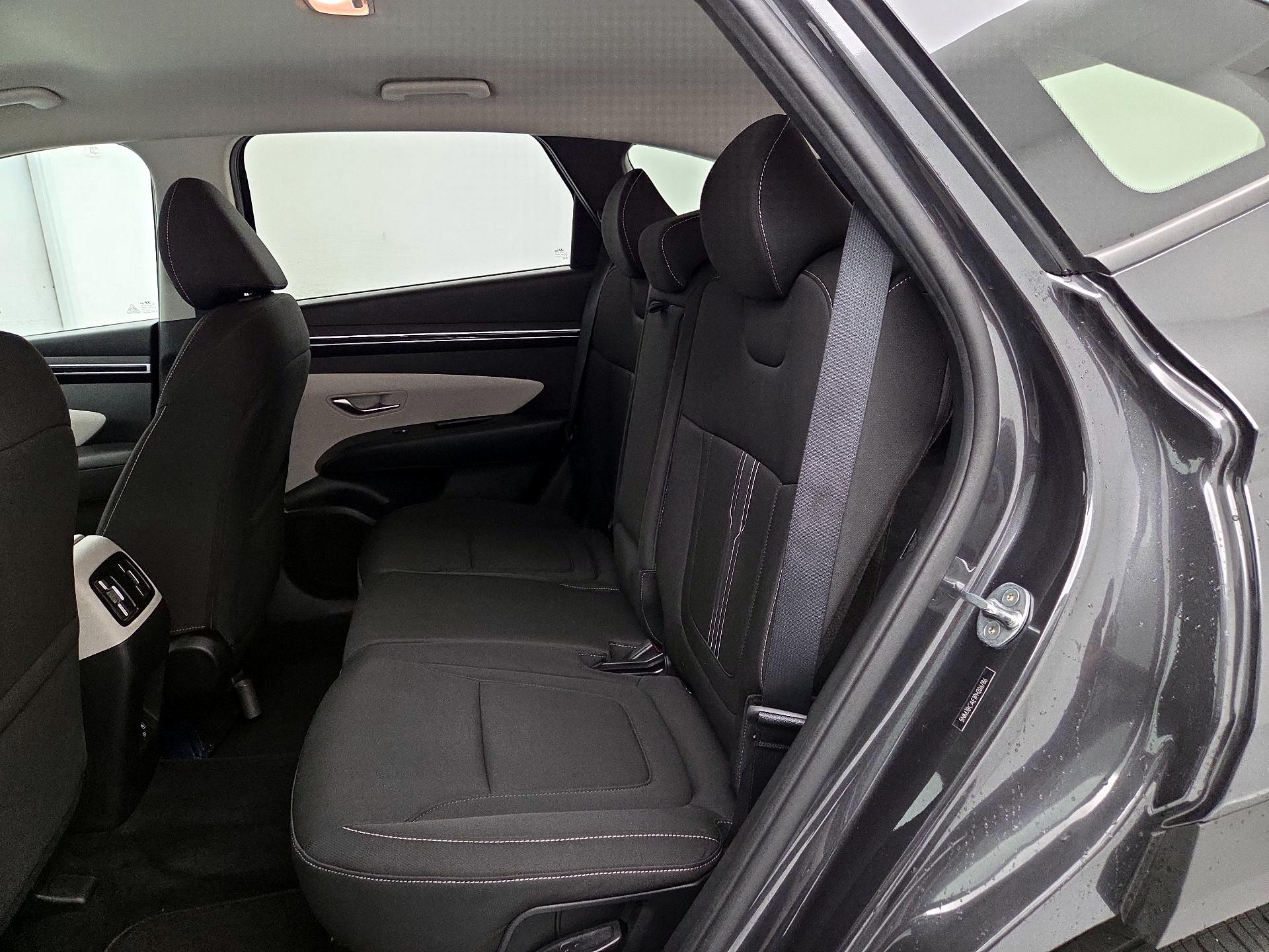 Thumbnail: 2023 Hyundai Tucson - 19