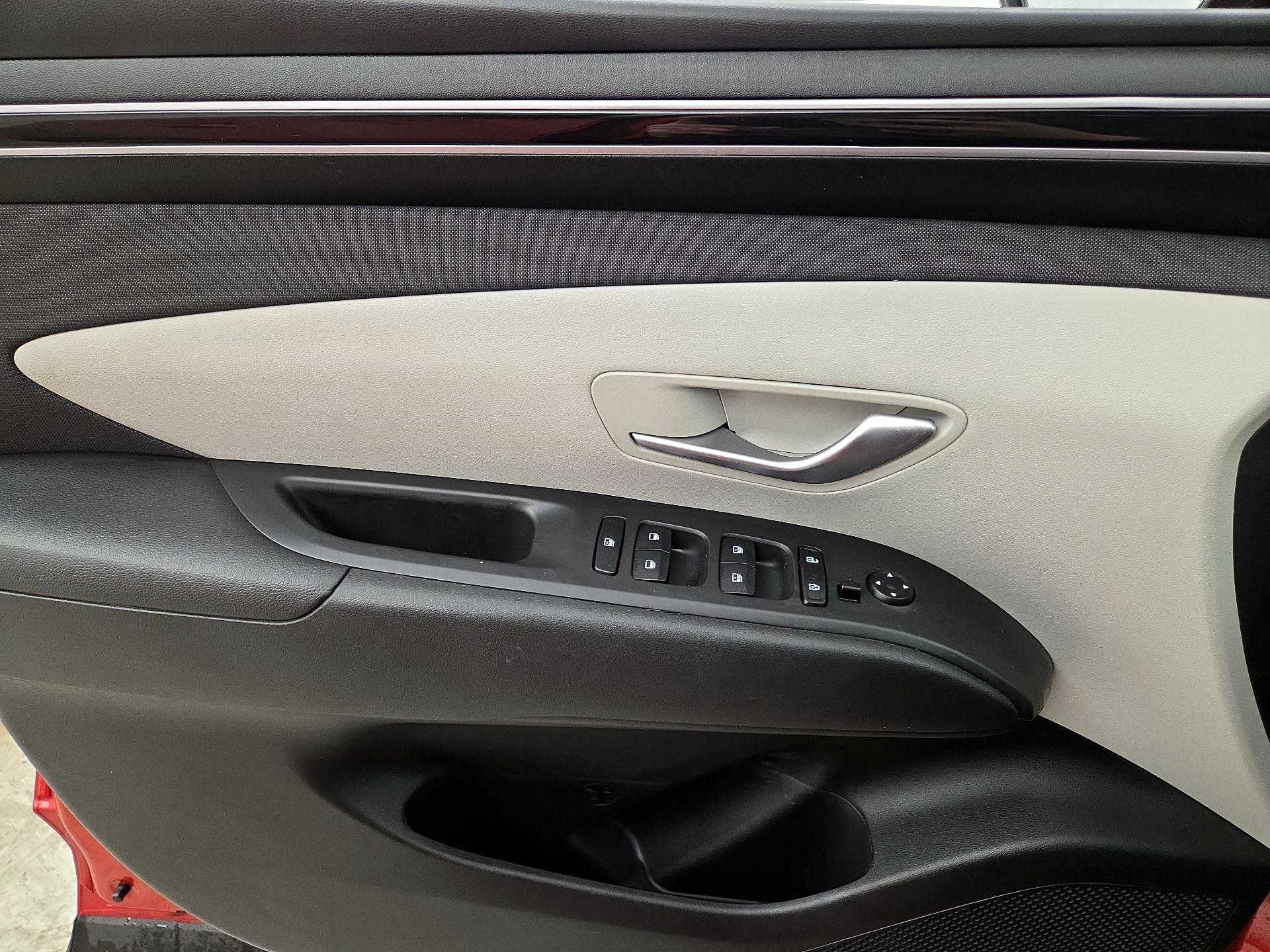 Thumbnail: 2023 Hyundai Tucson - 12