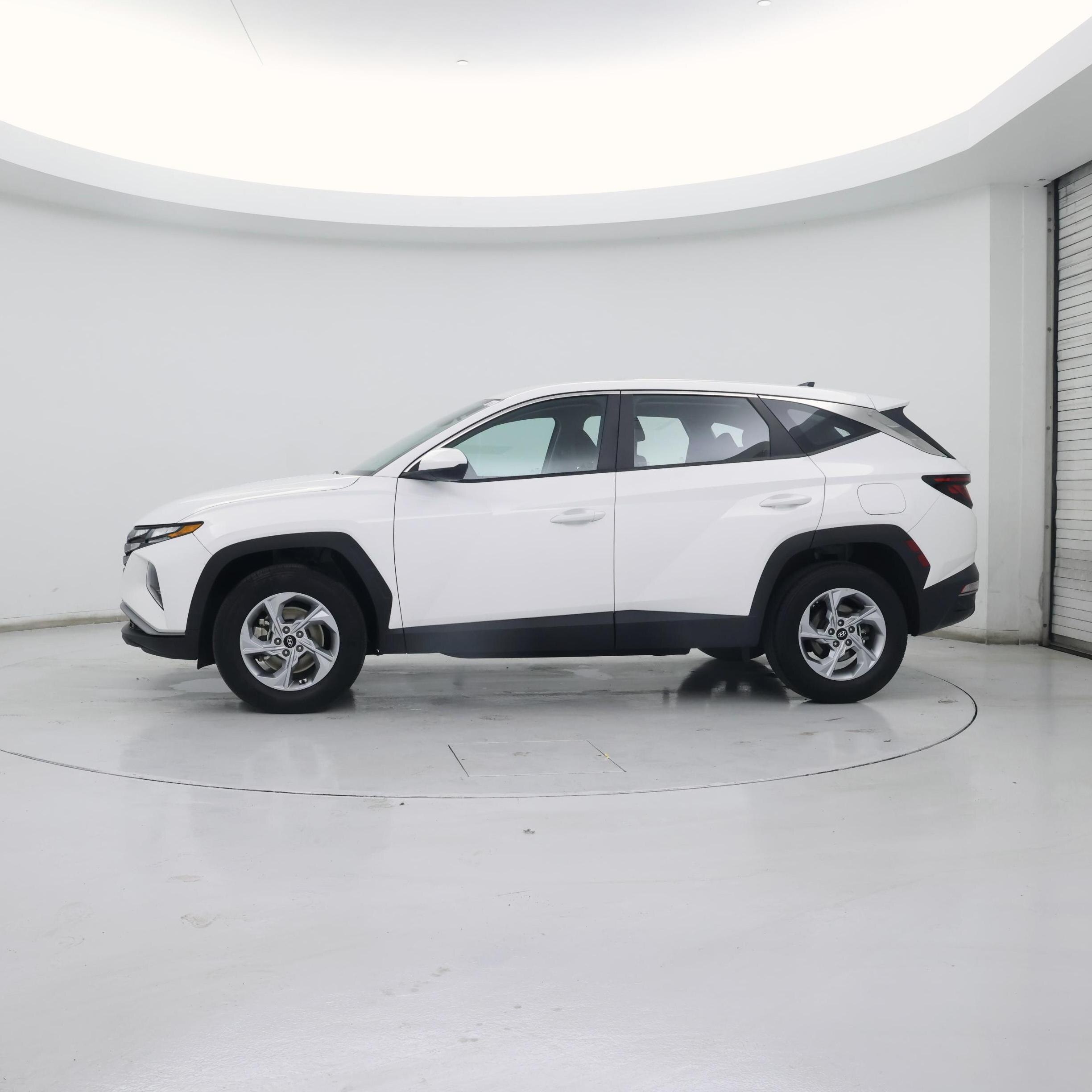 Thumbnail: 2023 Hyundai Tucson - 3