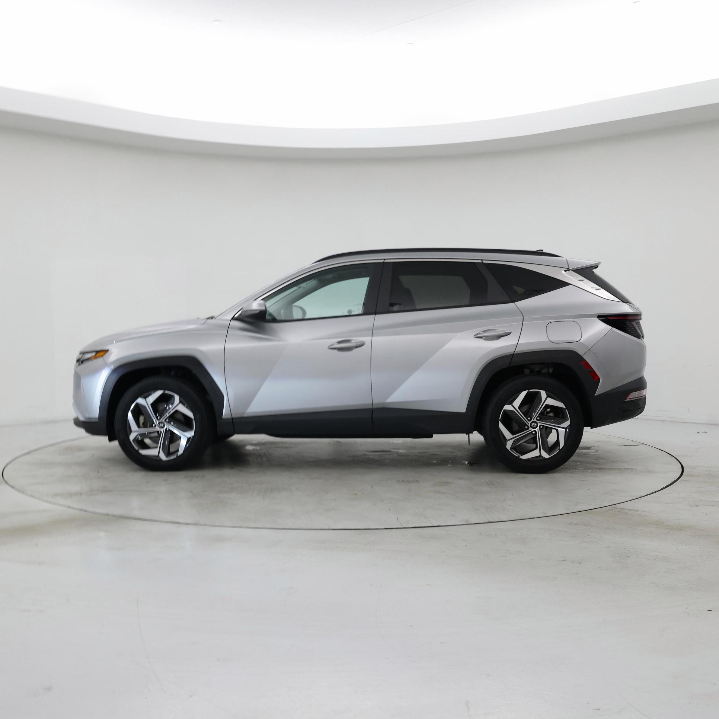 Thumbnail: 2023 Hyundai Tucson - 3