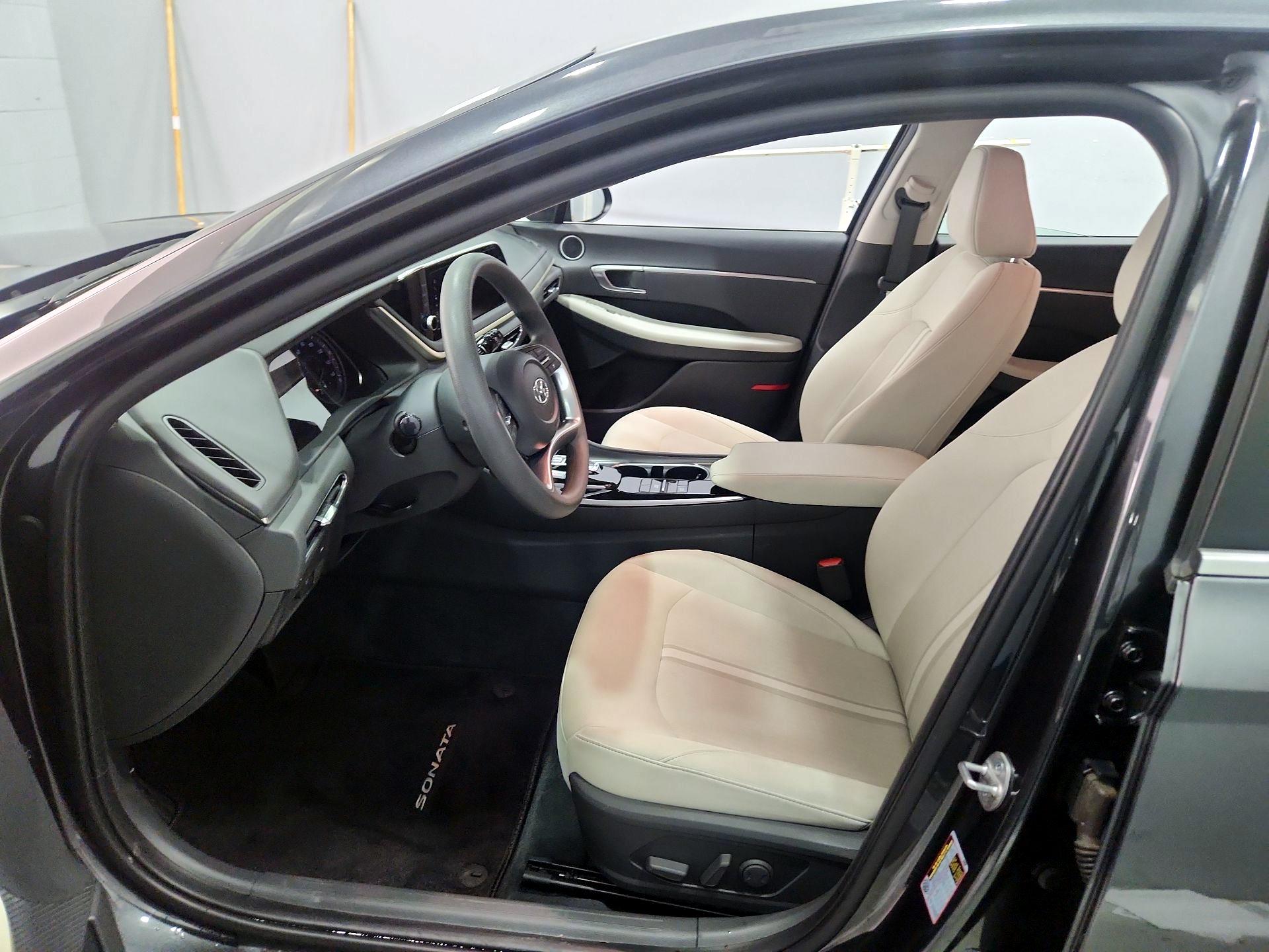 Thumbnail: 2023 Hyundai Sonata - 11