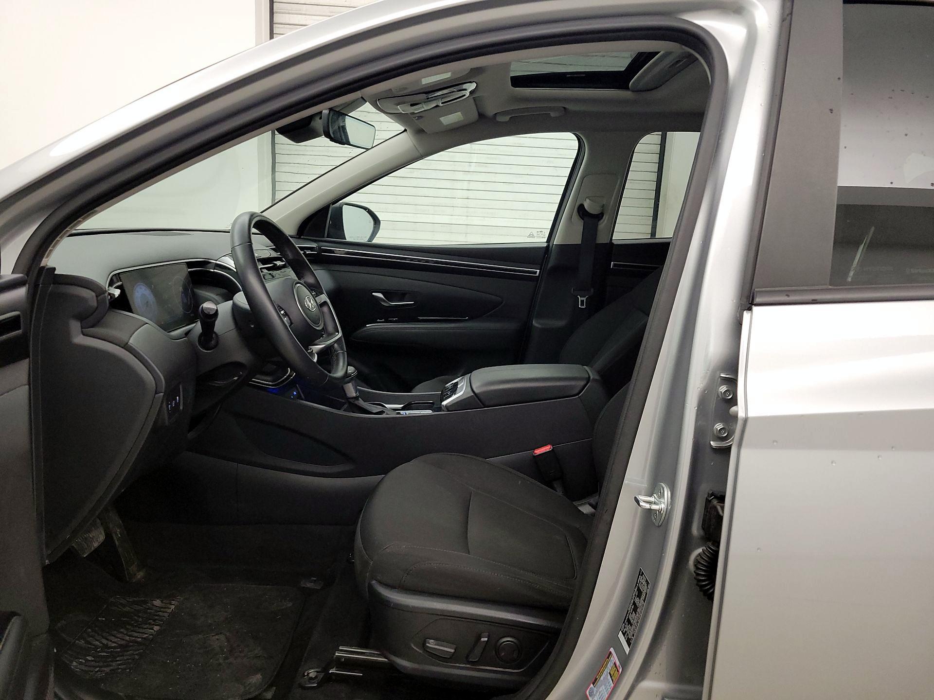 Thumbnail: 2022 Hyundai Tucson - 11