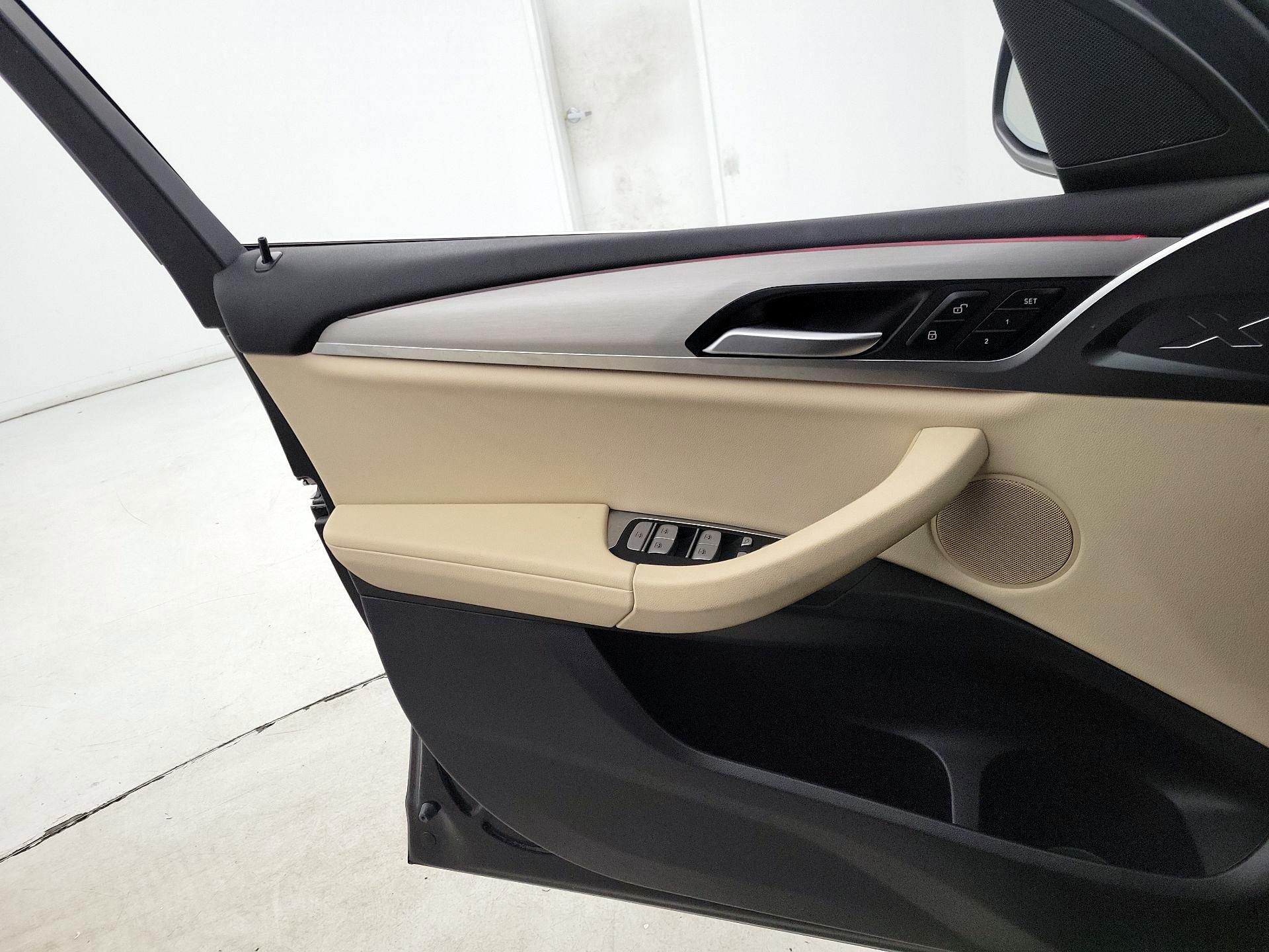 Thumbnail: 2023 BMW X3 - 12