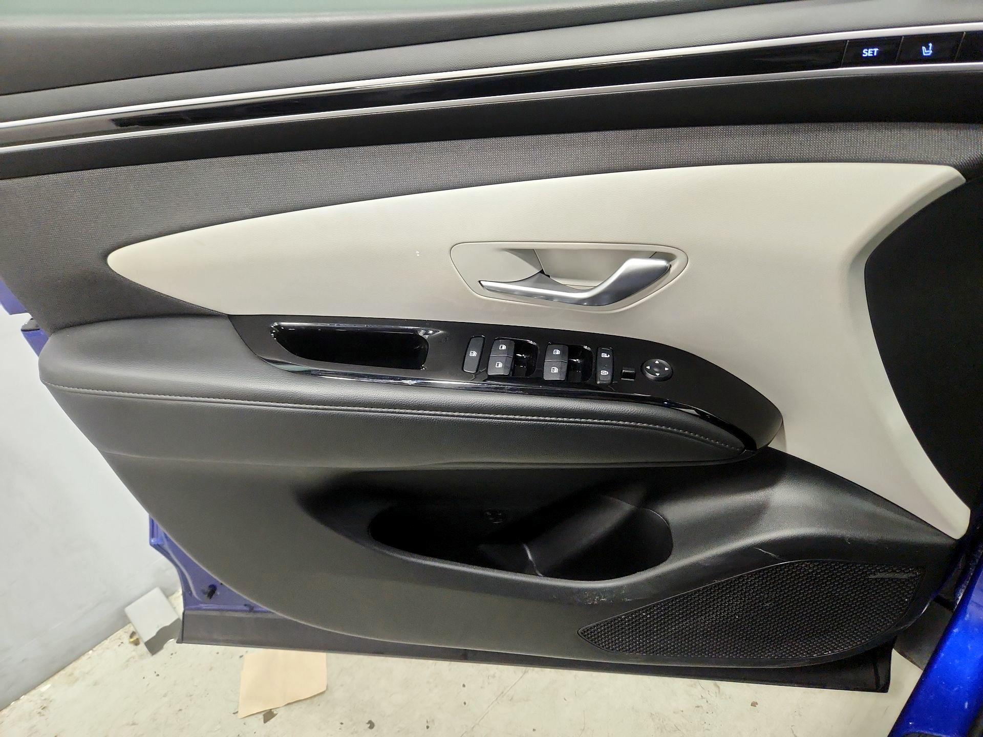 Thumbnail: 2023 Hyundai Tucson - 12