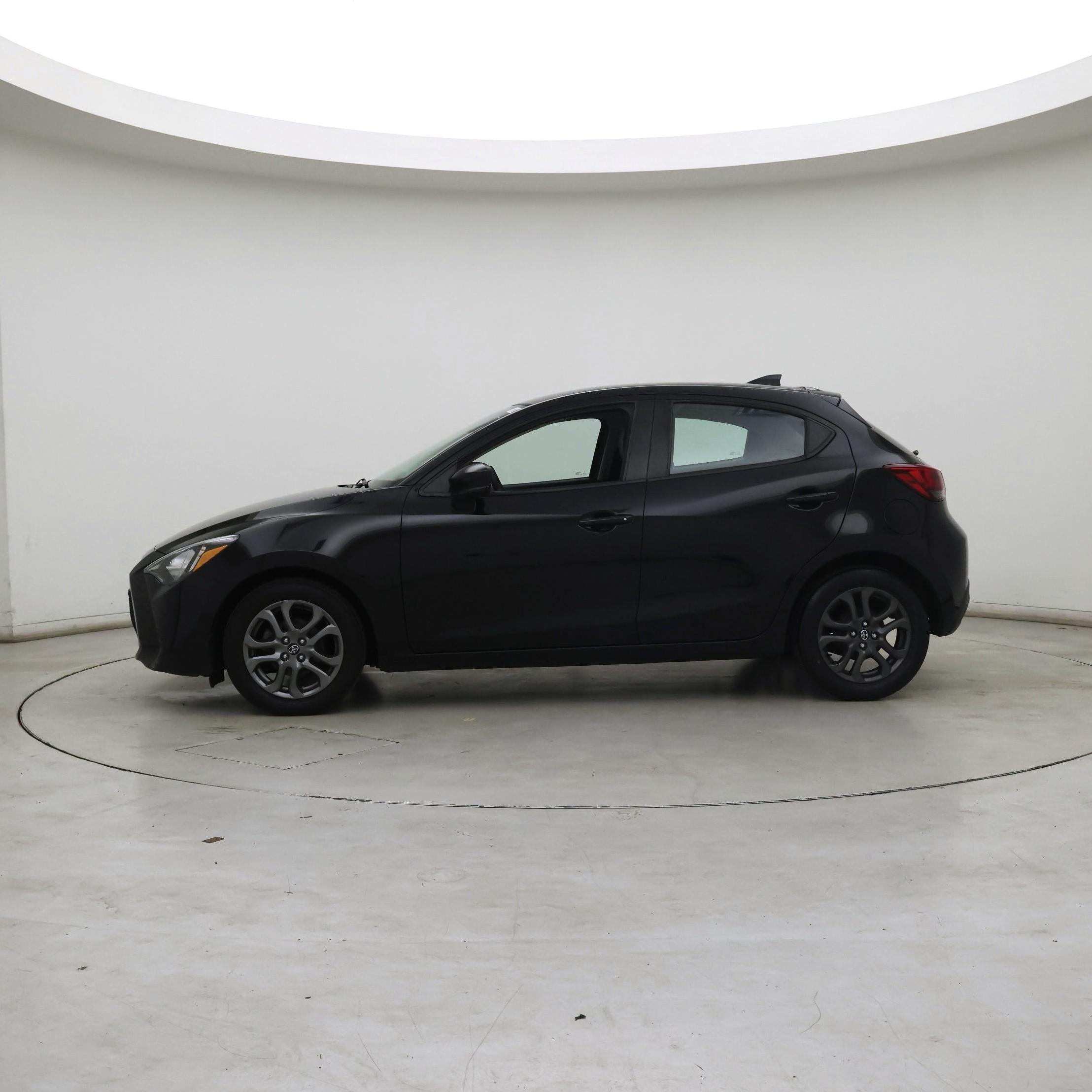 Thumbnail: 2020 Toyota Yaris - 3