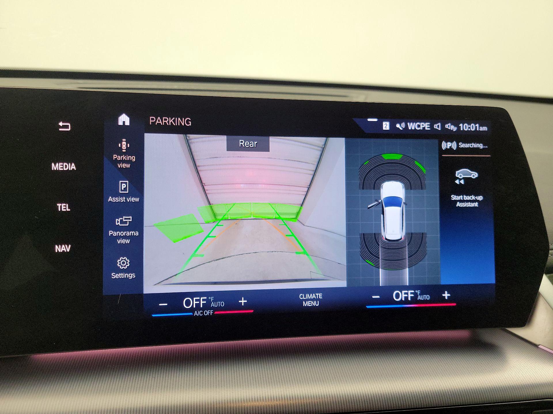 Thumbnail: 2023 BMW X1 - 14