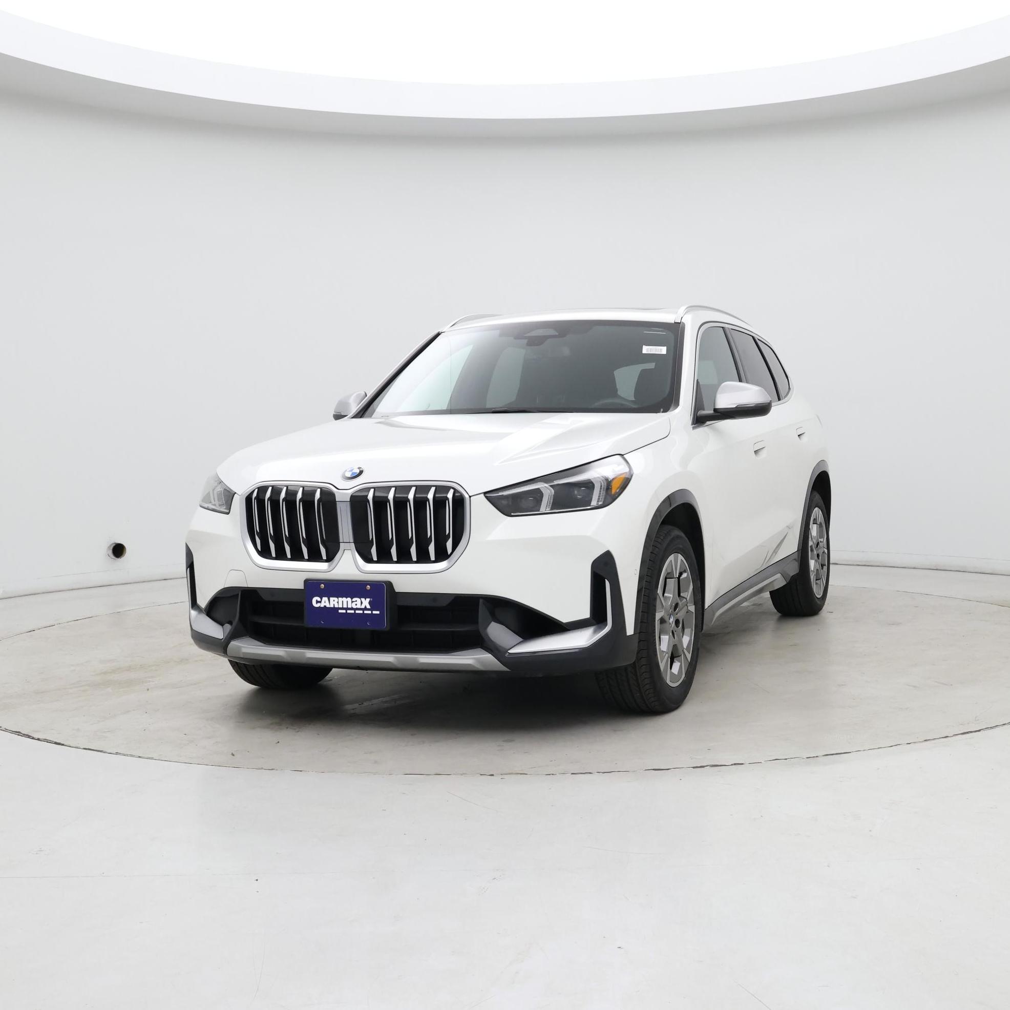 Thumbnail: 2023 BMW X1 - 4