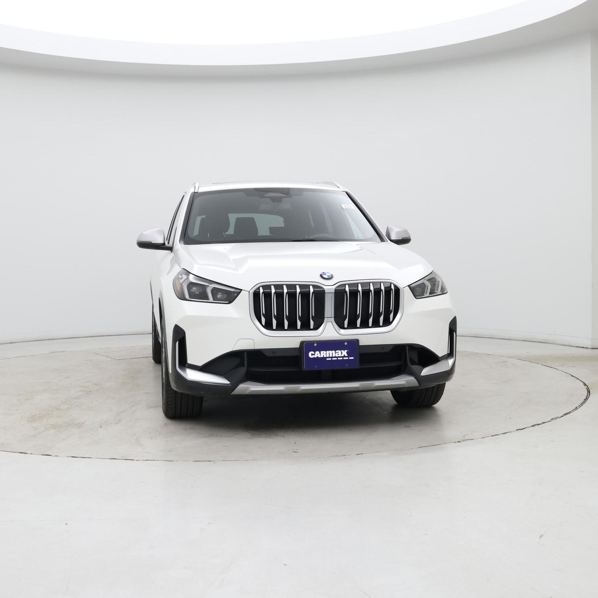Thumbnail: 2023 BMW X1 - 5