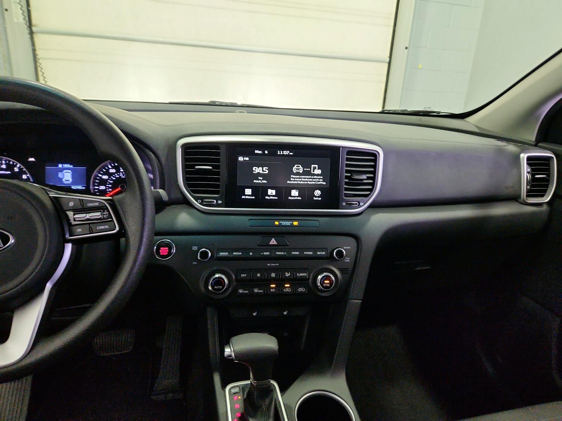 Thumbnail: 2022 Kia Sportage - 9