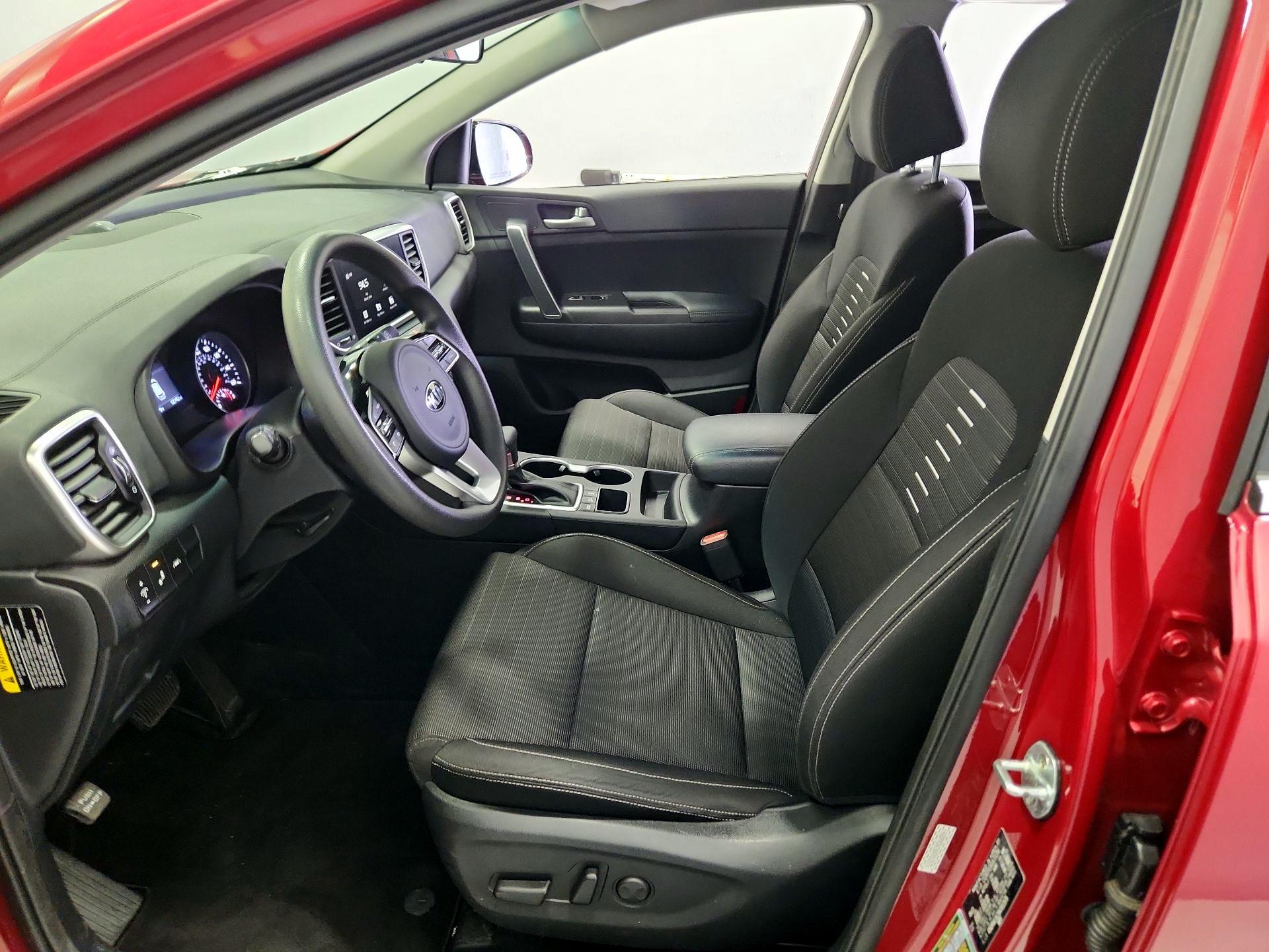 Thumbnail: 2022 Kia Sportage - 11