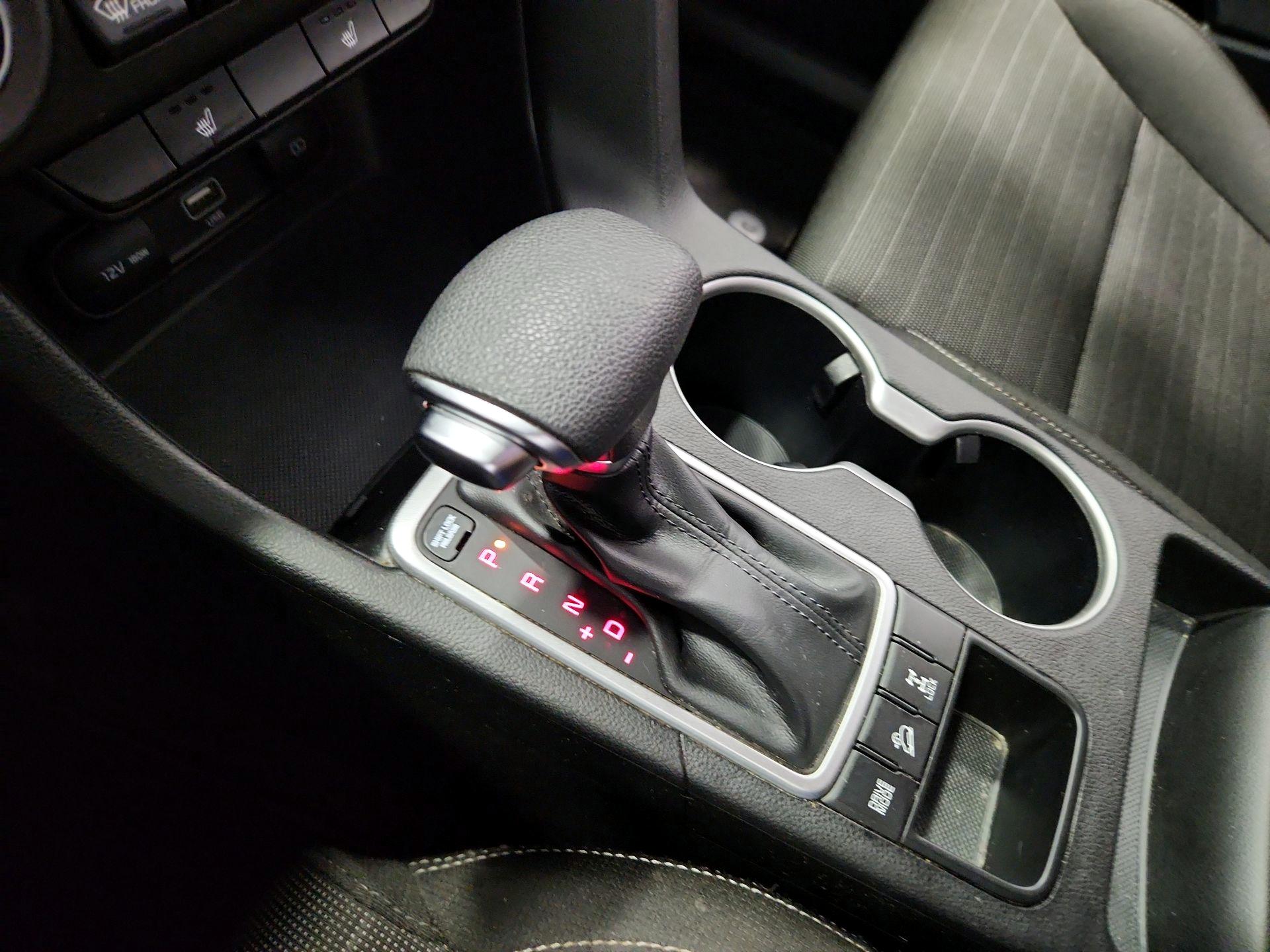 Thumbnail: 2022 Kia Sportage - 17