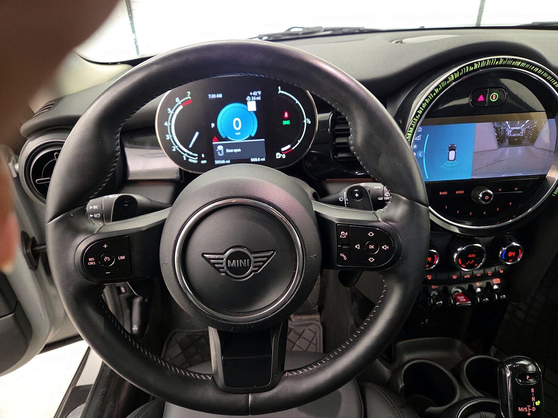 Thumbnail: 2023 MINI Cooper Hardtop - 10