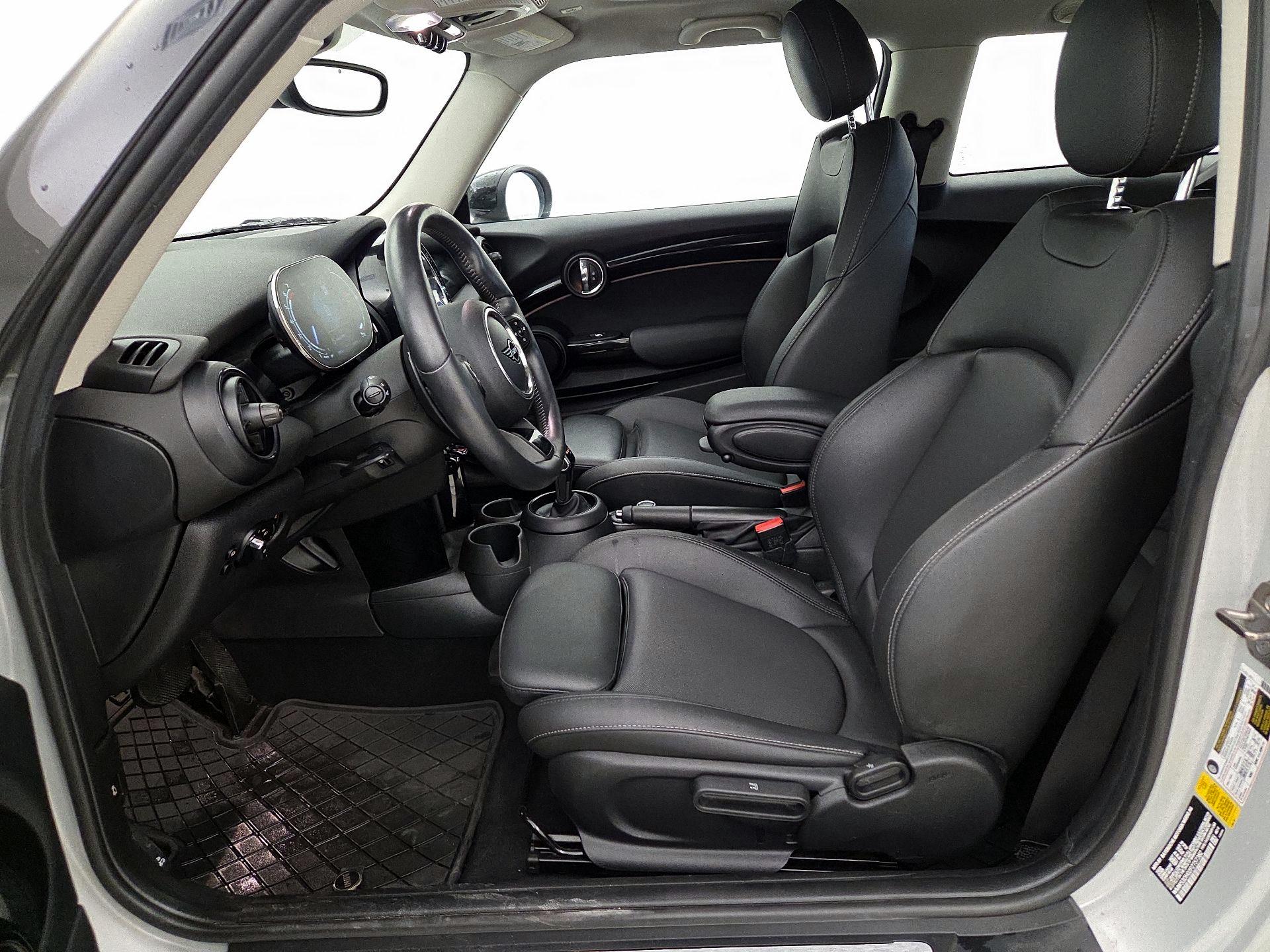 Thumbnail: 2023 MINI Cooper Hardtop - 11