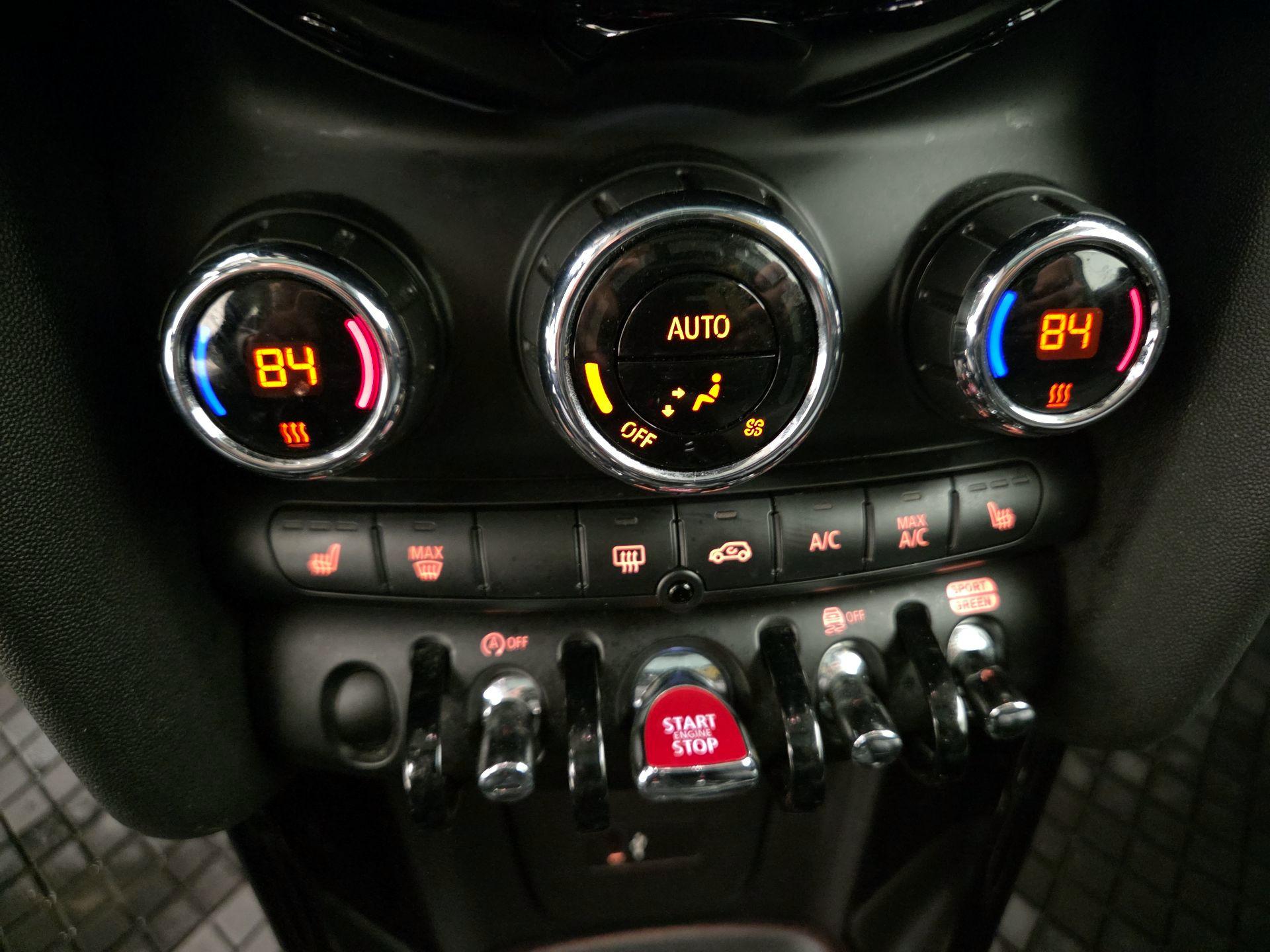 Thumbnail: 2023 MINI Cooper Hardtop - 16