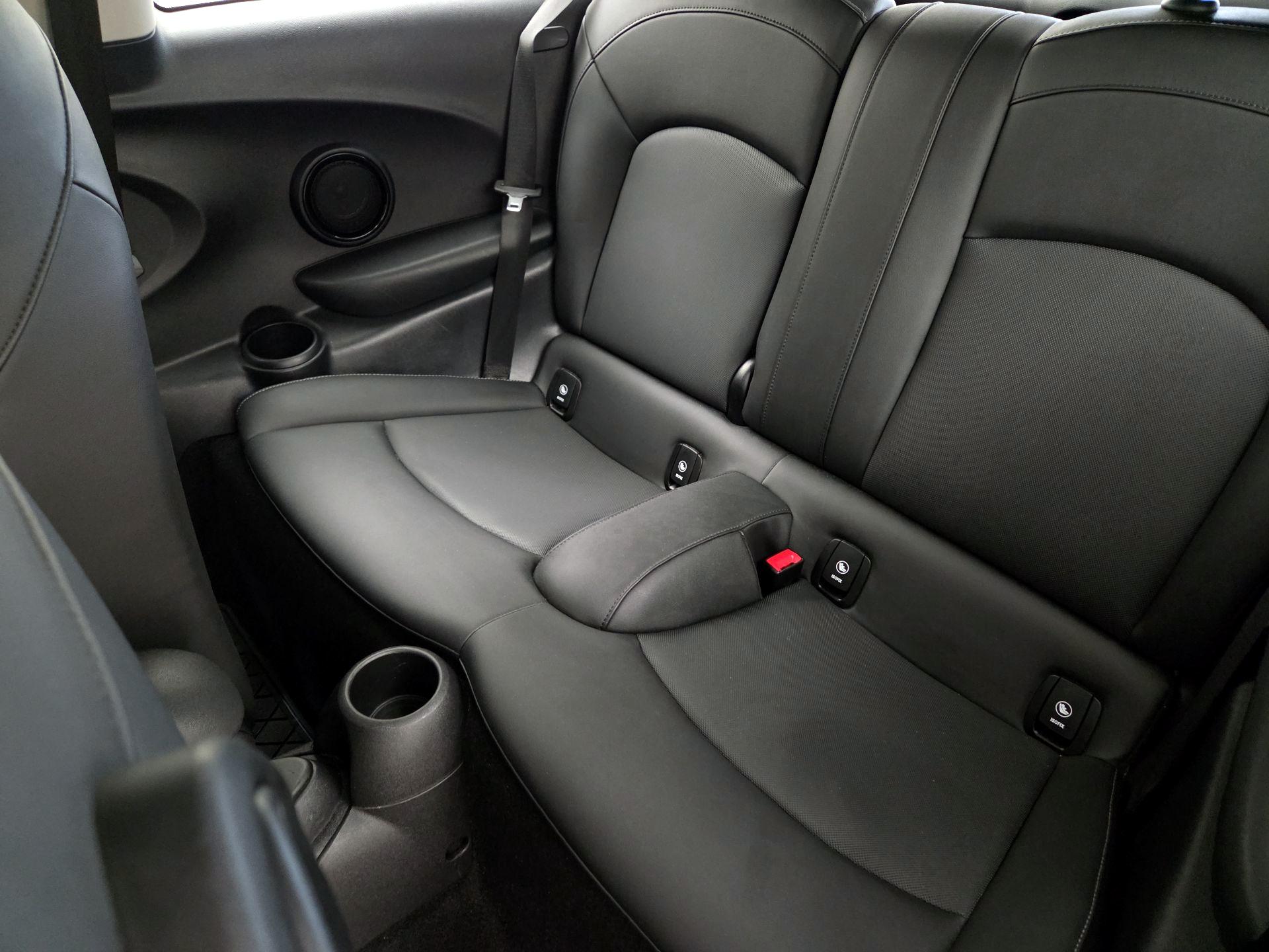 Thumbnail: 2023 MINI Cooper Hardtop - 20