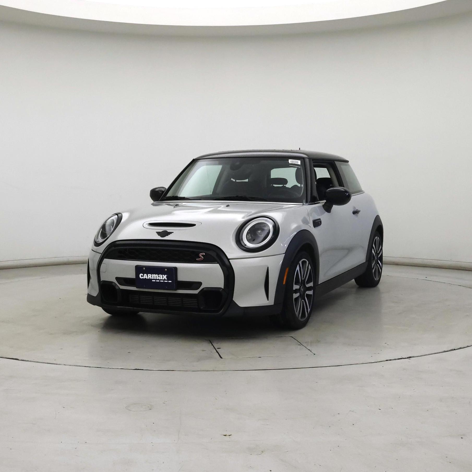 Thumbnail: 2023 MINI Cooper Hardtop - 4