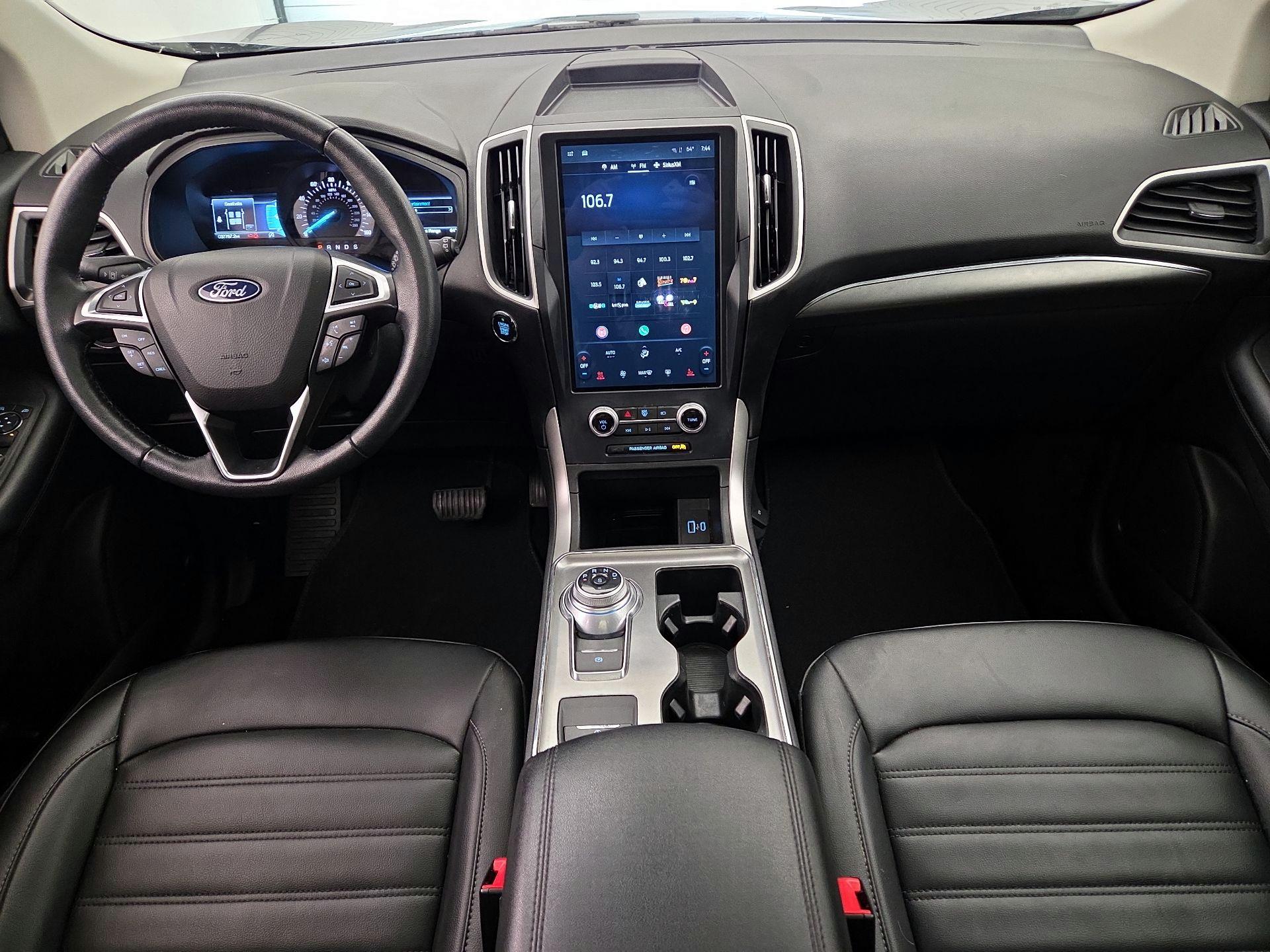 Thumbnail: 2022 Ford Edge - 9