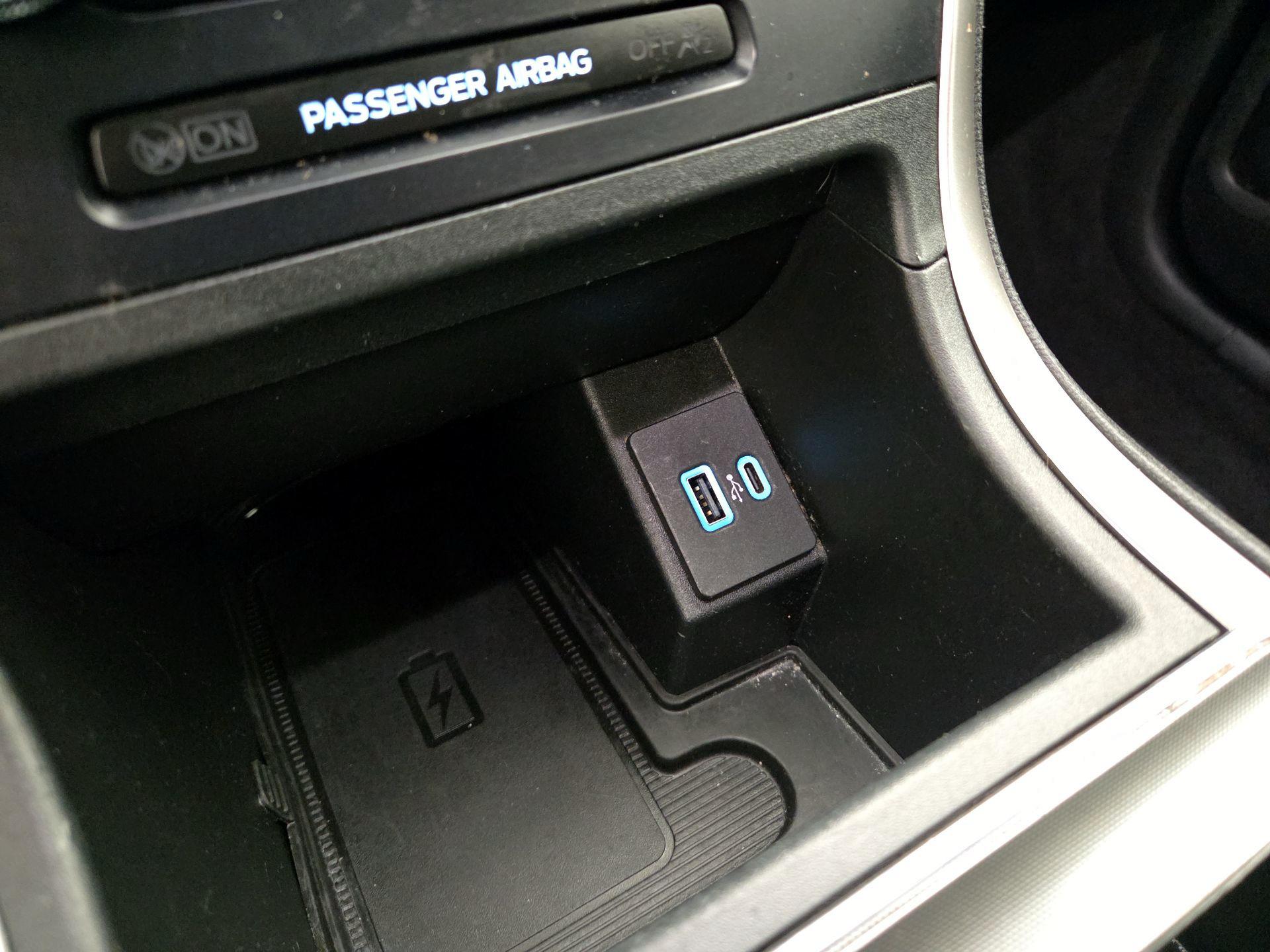 Thumbnail: 2022 Ford Edge - 18