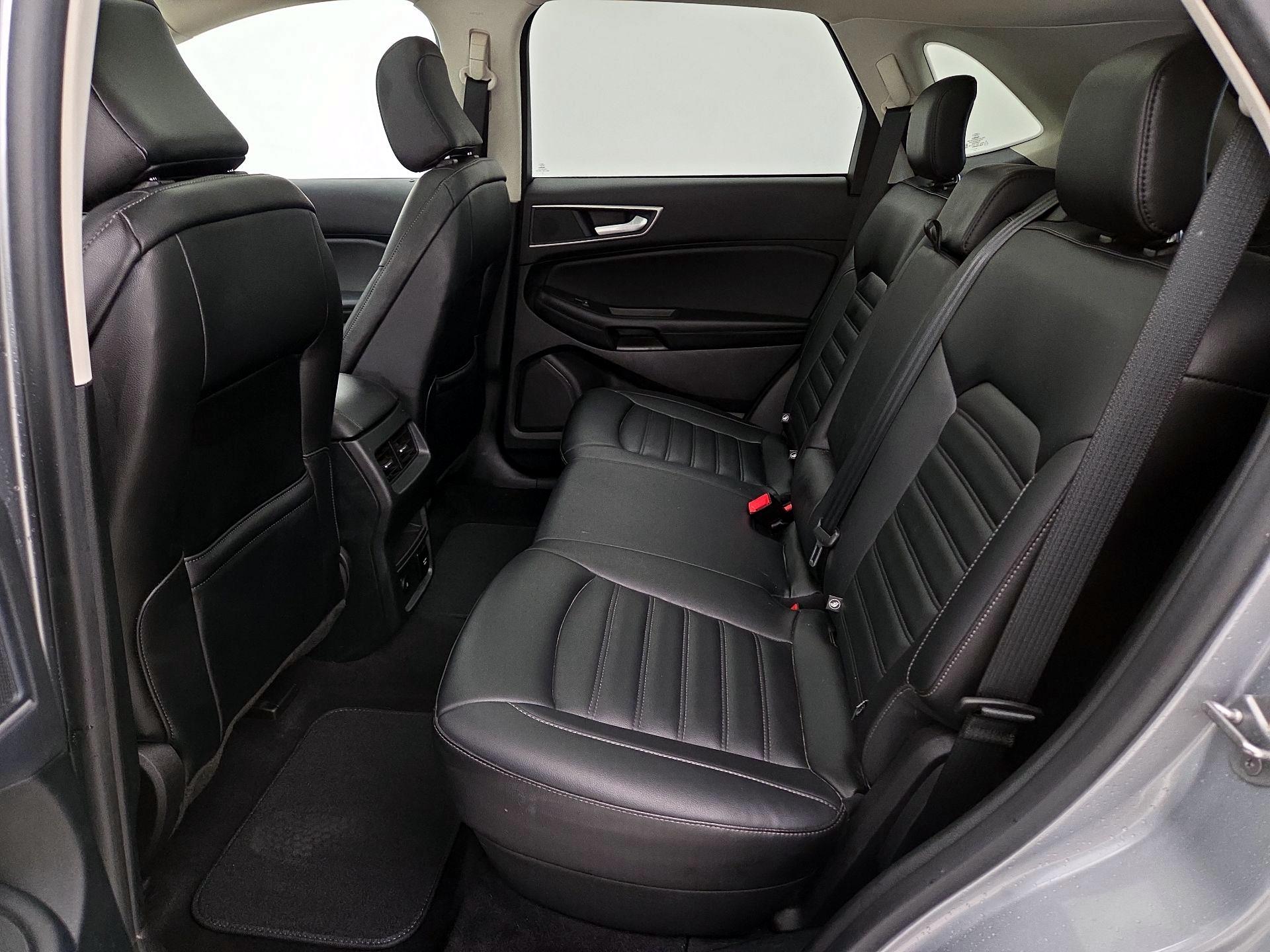 Thumbnail: 2022 Ford Edge - 20