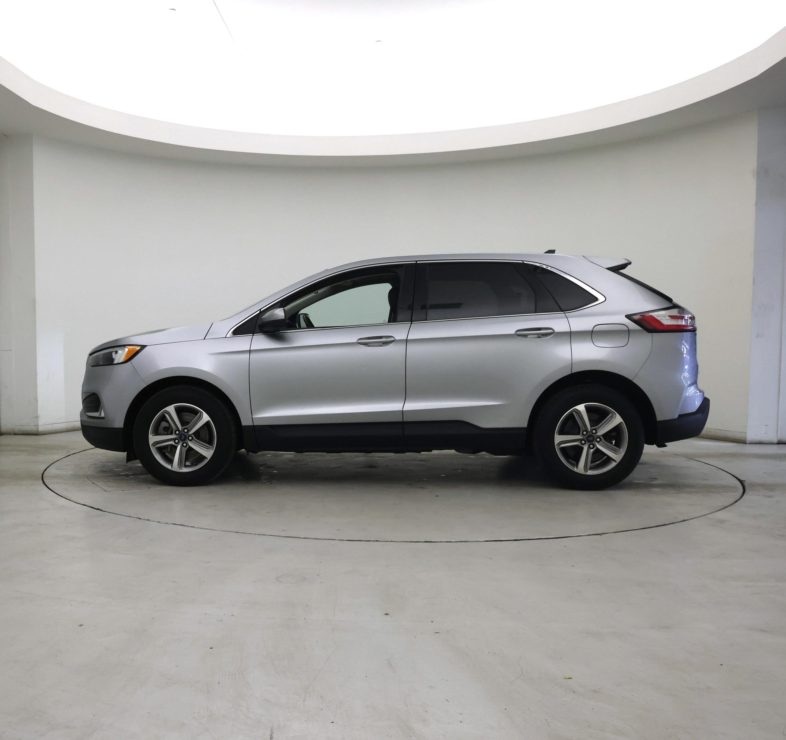 Thumbnail: 2022 Ford Edge - 3