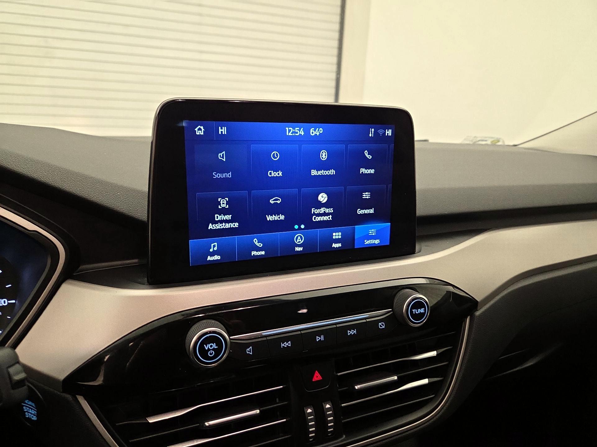 Thumbnail: 2022 Ford Escape - 14