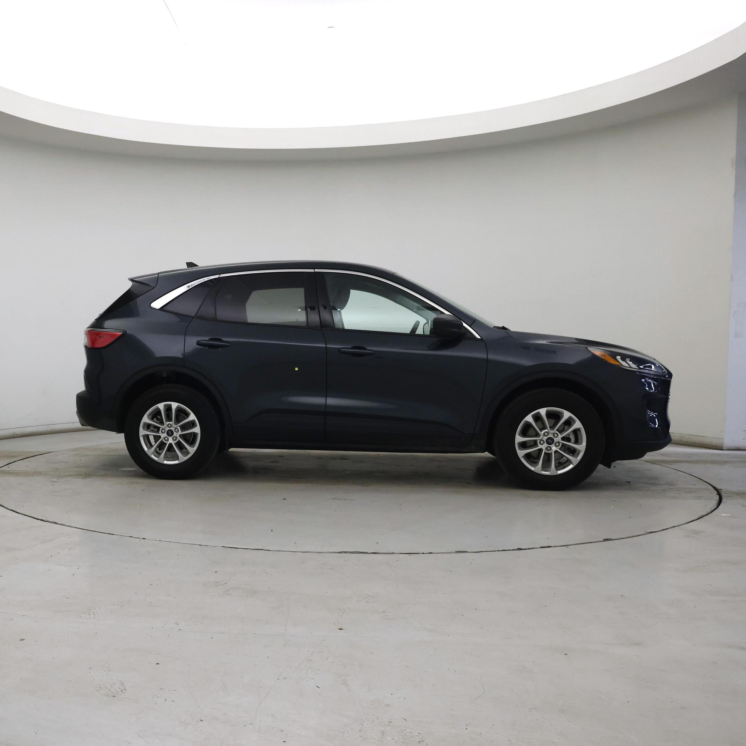 Thumbnail: 2022 Ford Escape - 7