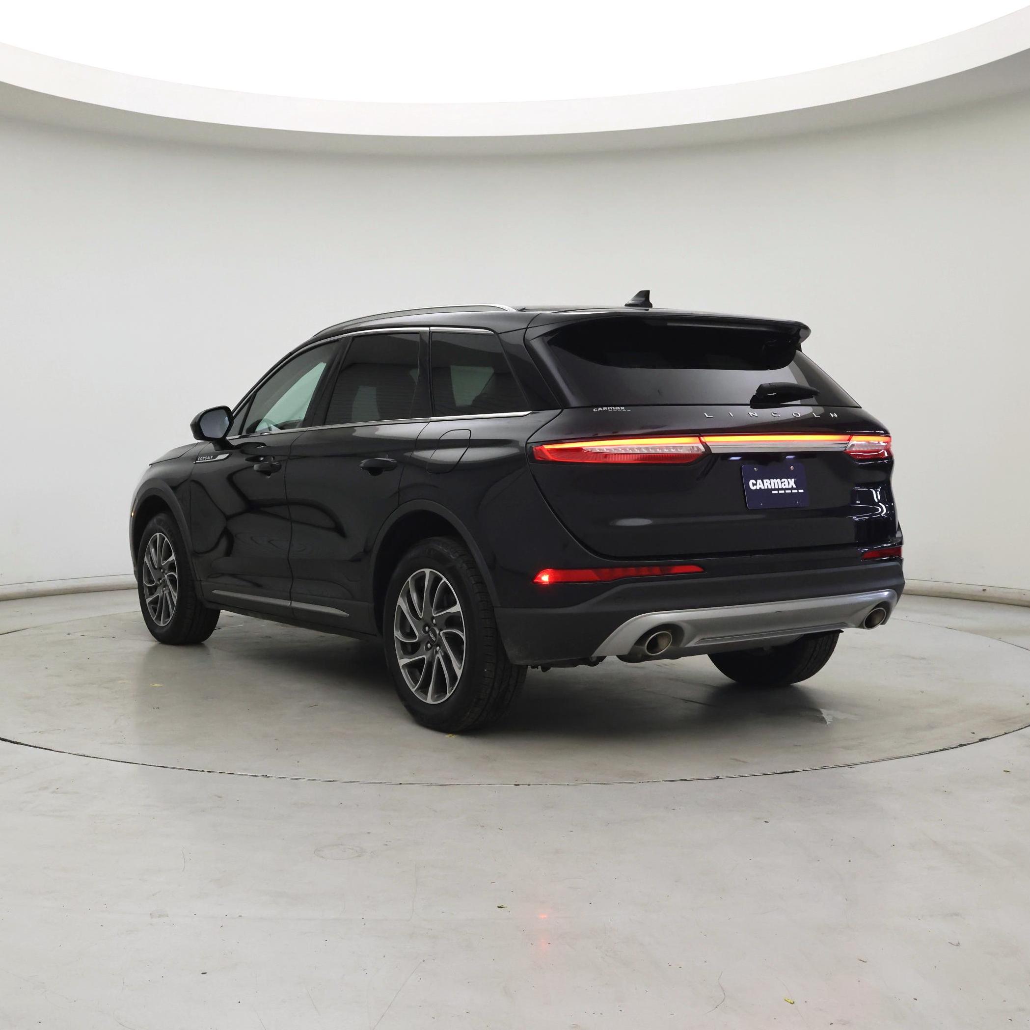 Thumbnail: 2022 Lincoln Corsair - 2