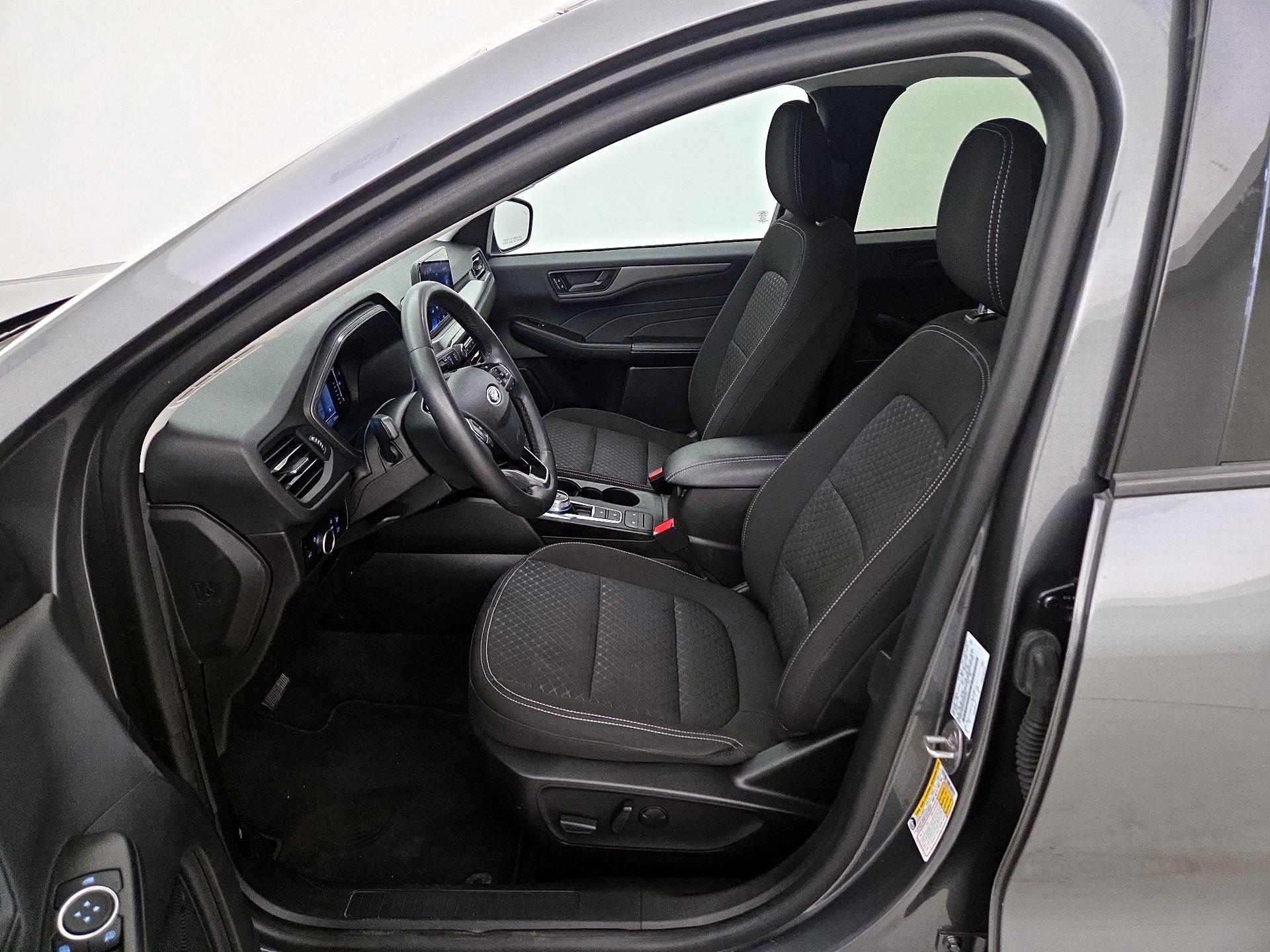 Thumbnail: 2023 Ford Escape - 11