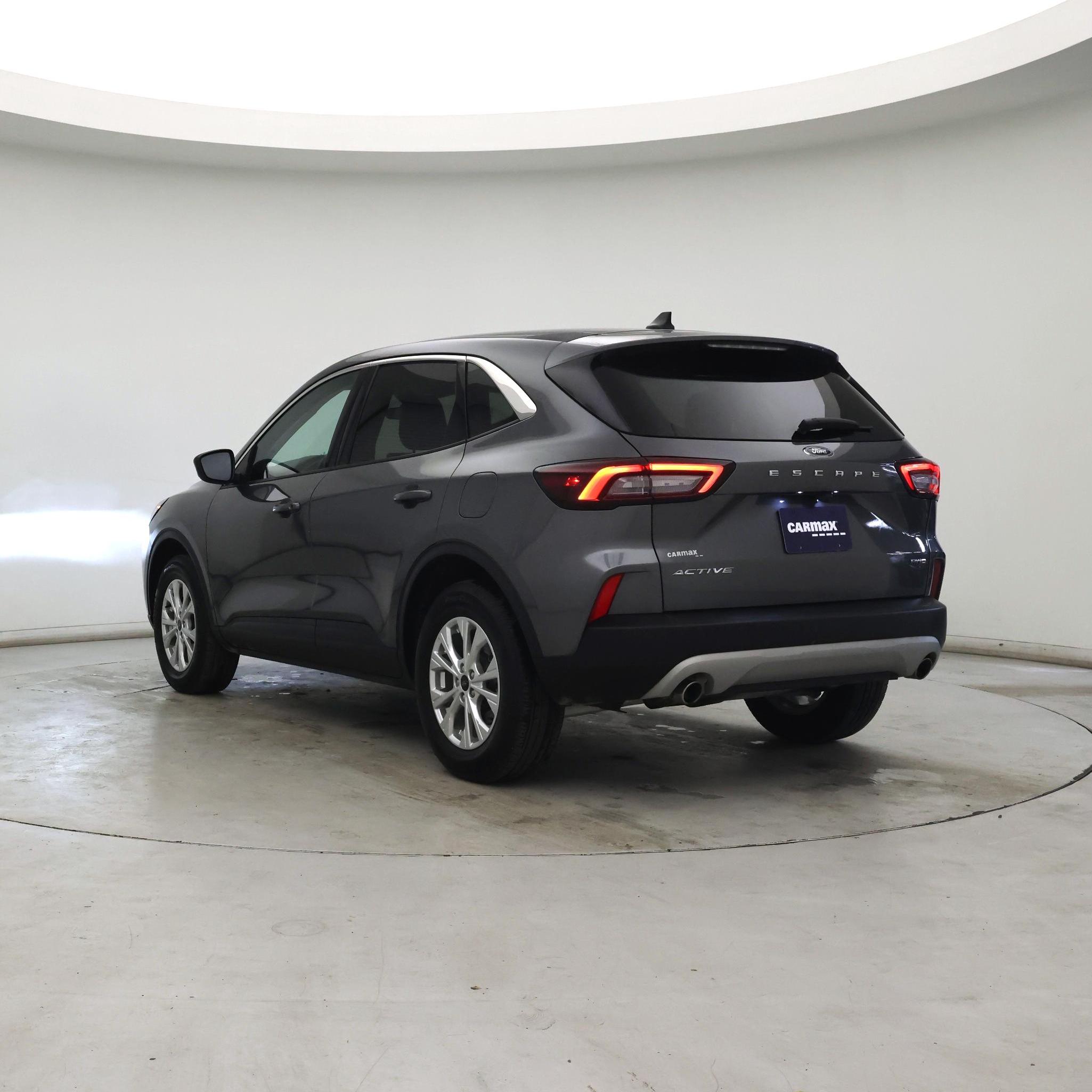 Thumbnail: 2023 Ford Escape - 2