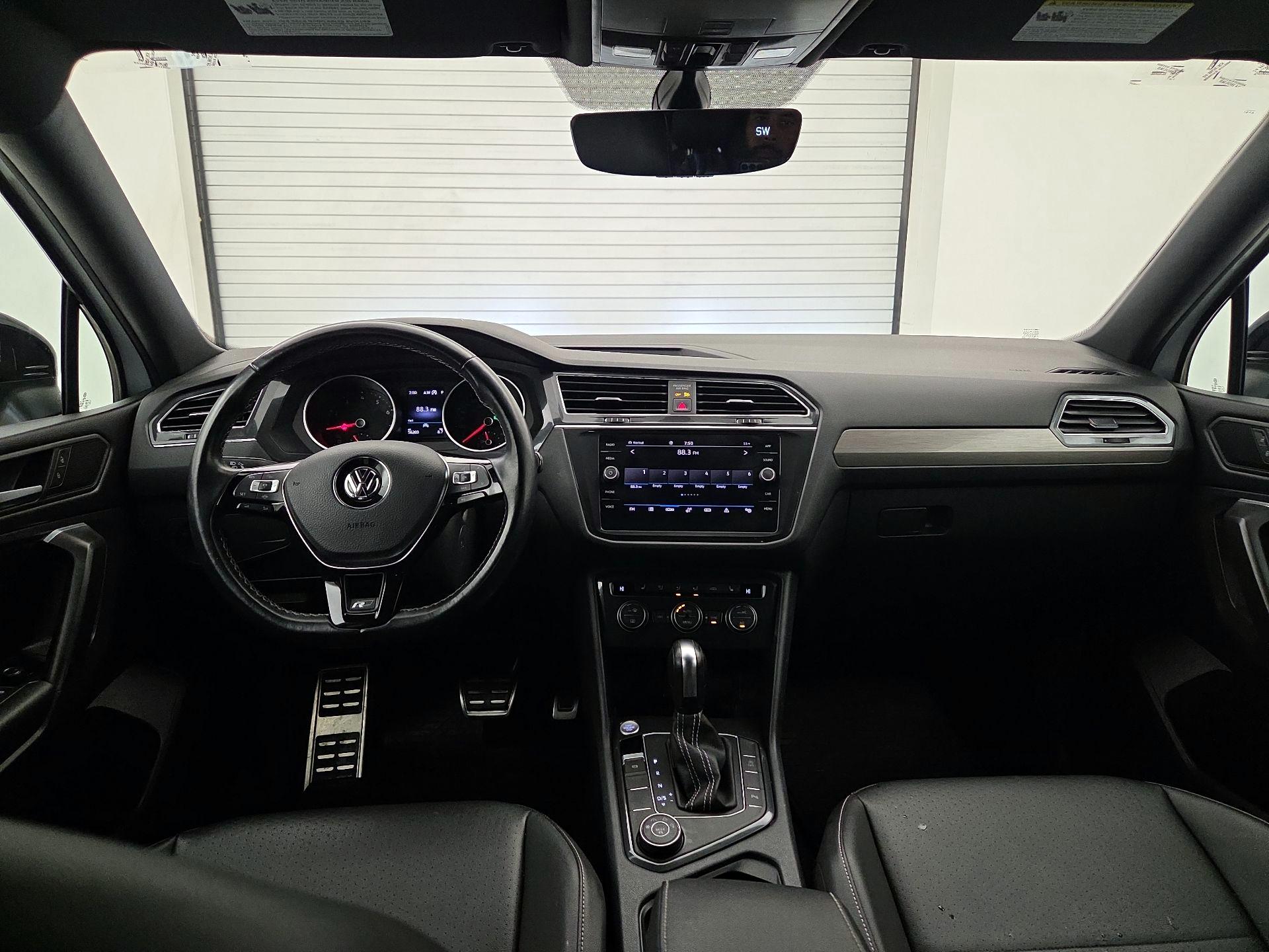 Thumbnail: 2021 Volkswagen Tiguan - 9