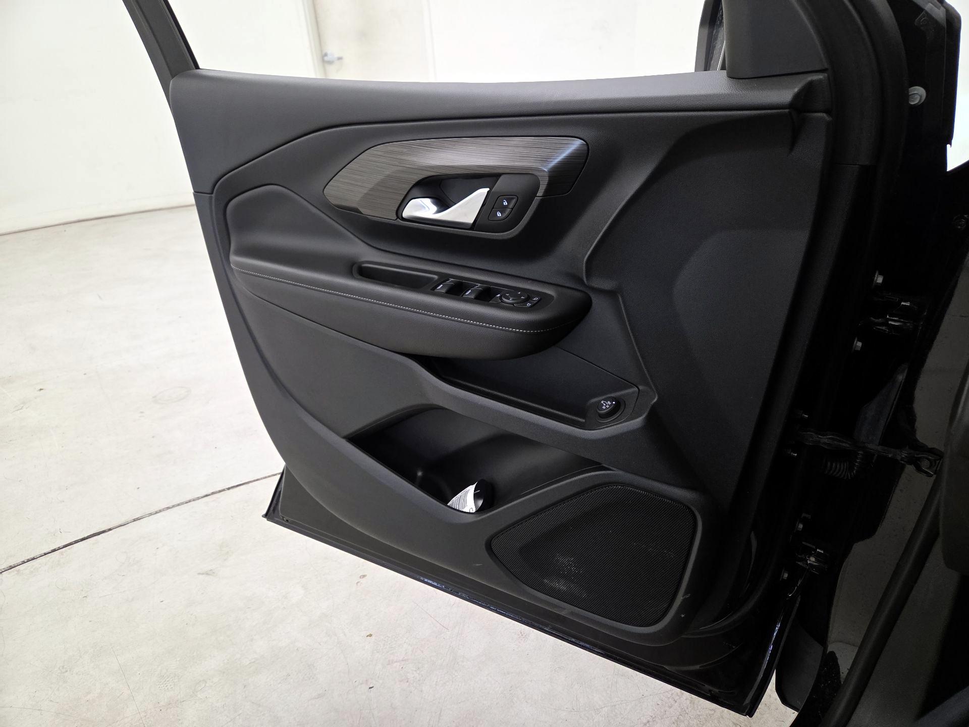 Thumbnail: 2022 GMC Terrain - 12