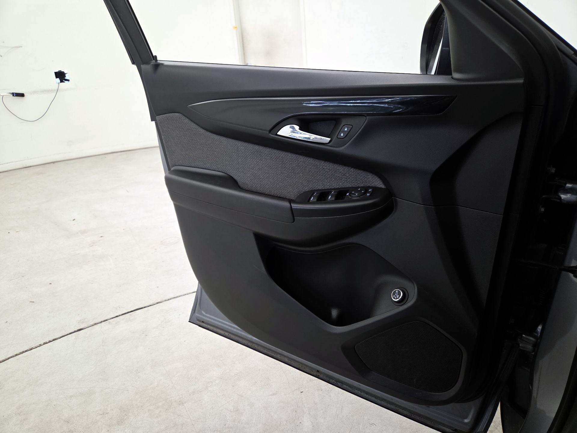 Thumbnail: 2024 Chevrolet TrailBlazer - 12