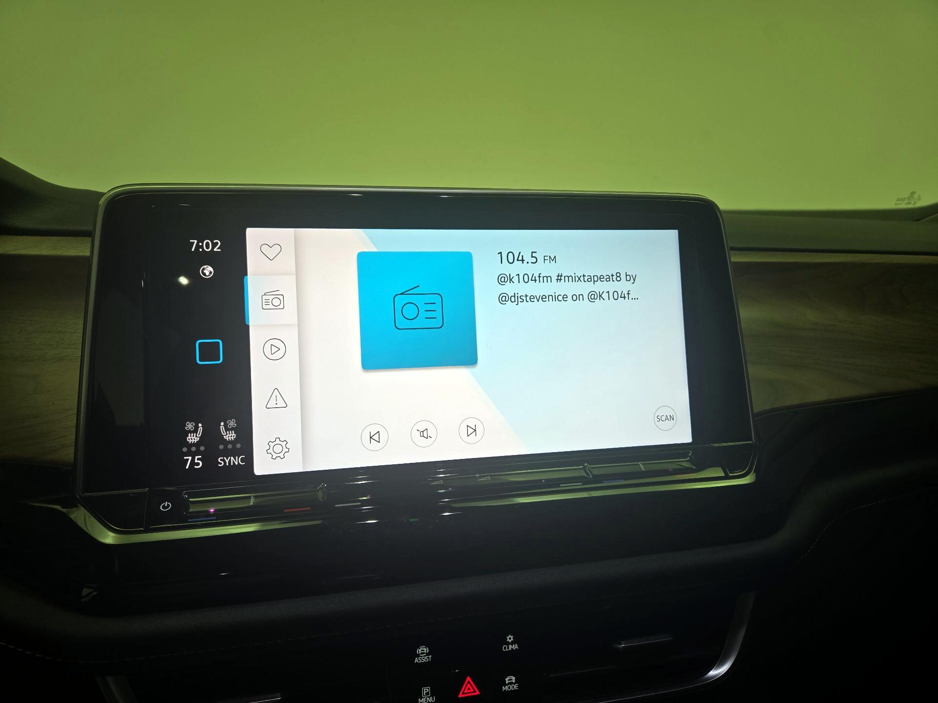 Thumbnail: 2024 Volkswagen Atlas - 14