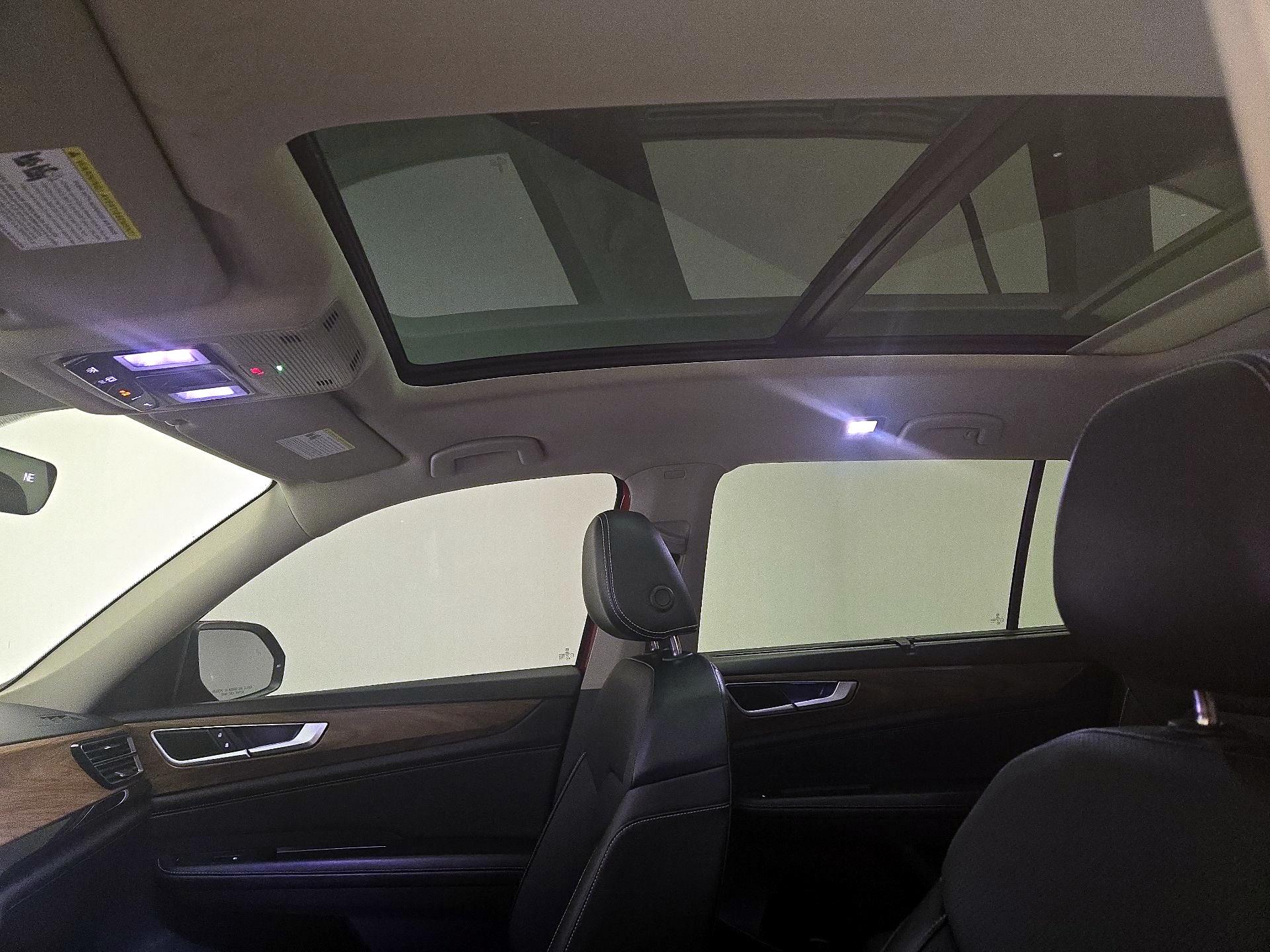 Thumbnail: 2024 Volkswagen Atlas - 18