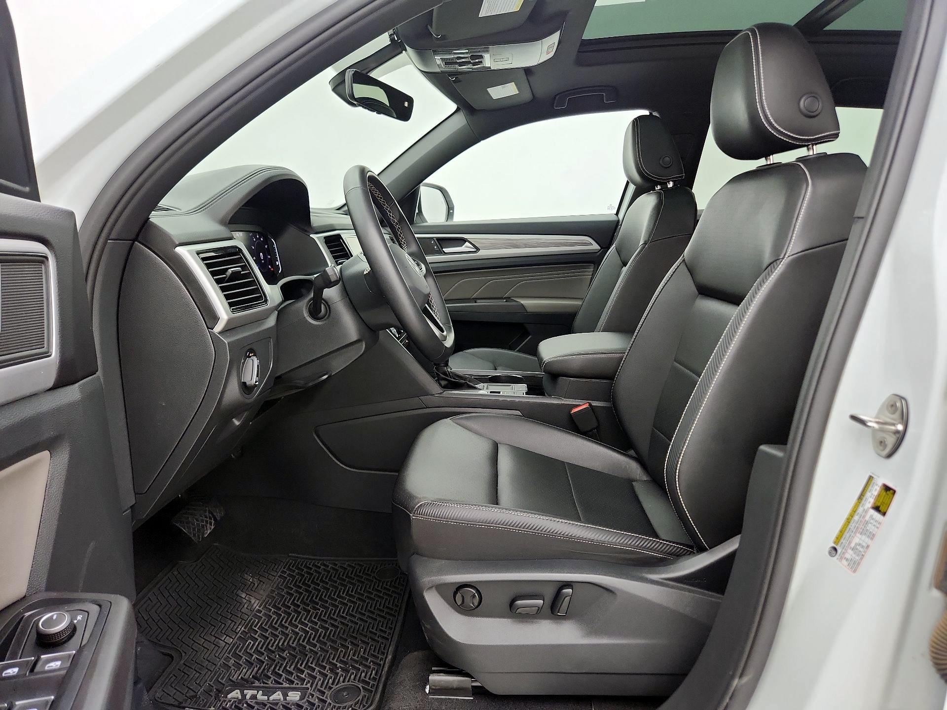 Thumbnail: 2023 Volkswagen Atlas - 11