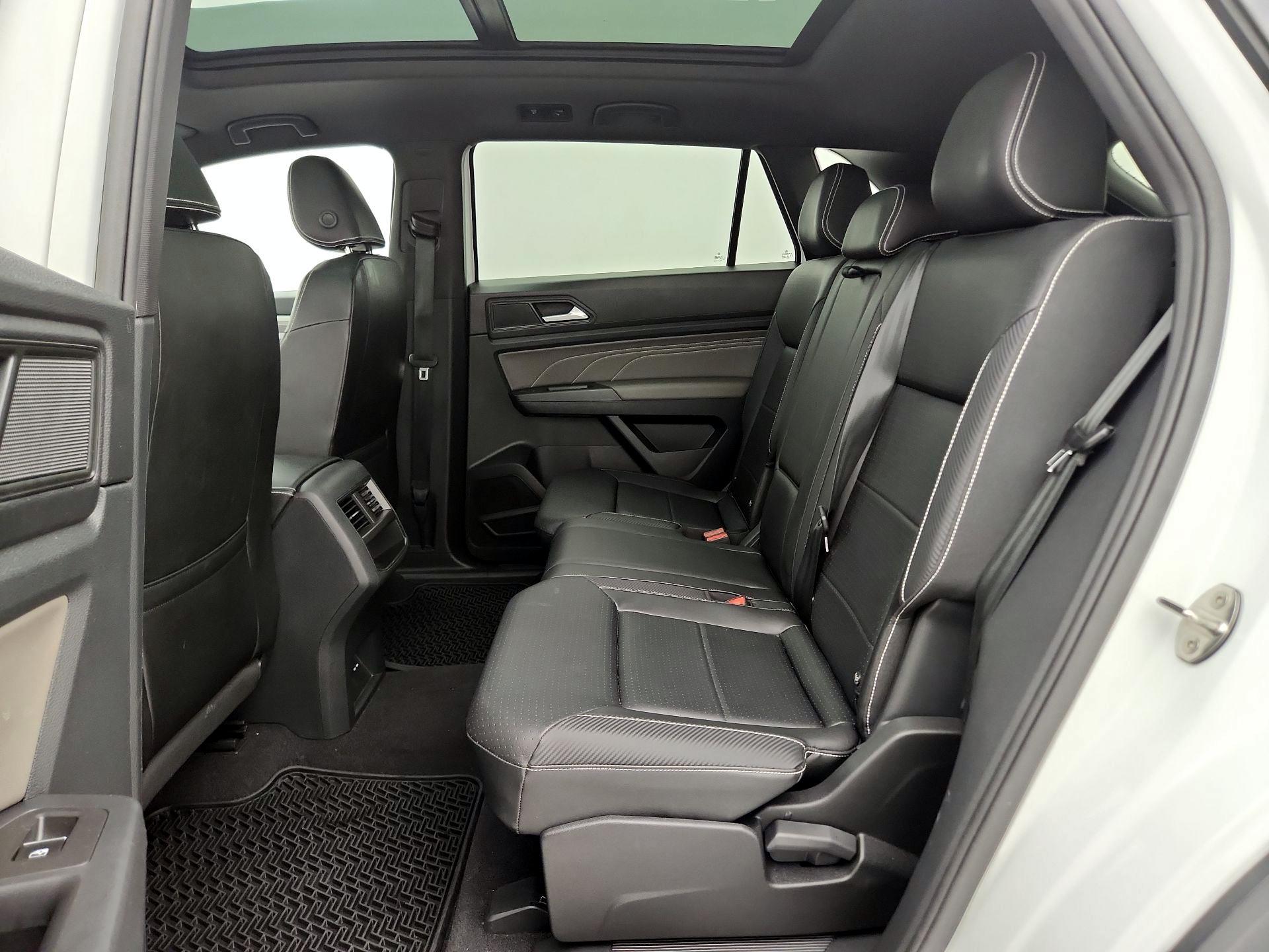 Thumbnail: 2023 Volkswagen Atlas - 20