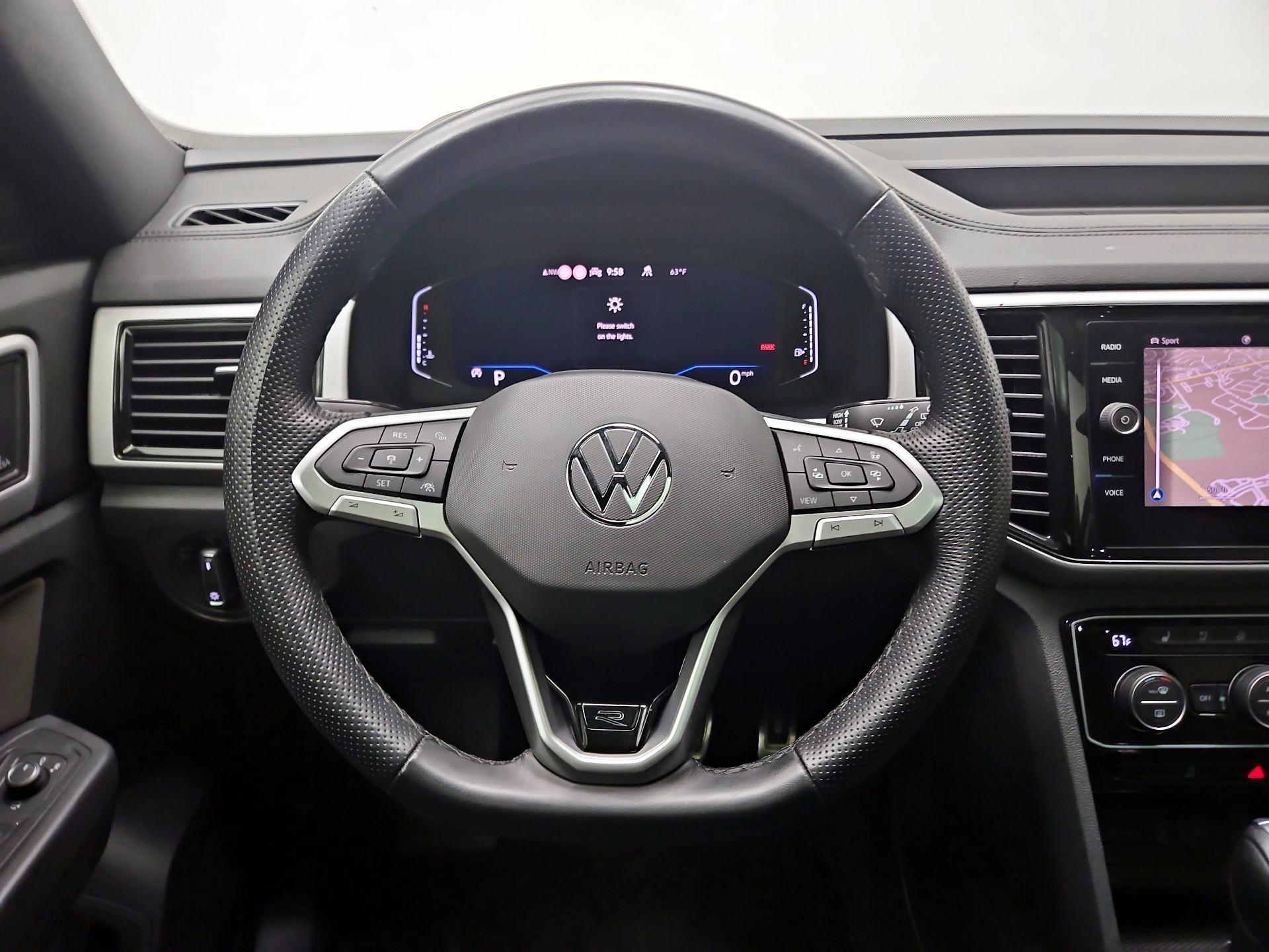 Thumbnail: 2021 Volkswagen Atlas - 10