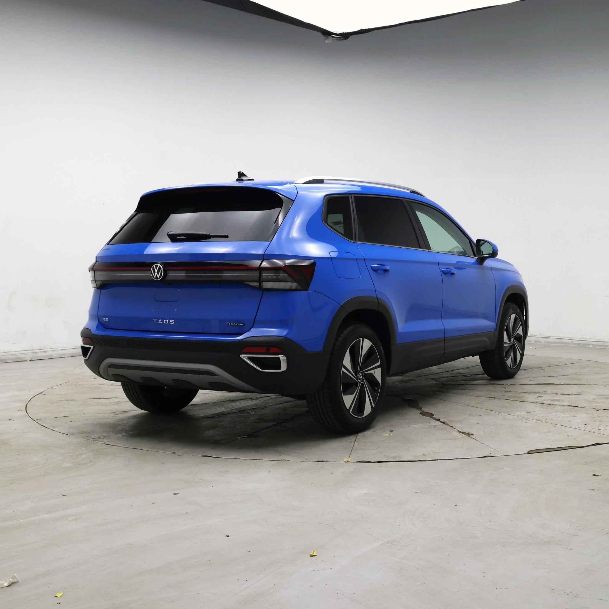 Thumbnail: 2025 Volkswagen Taos - 8