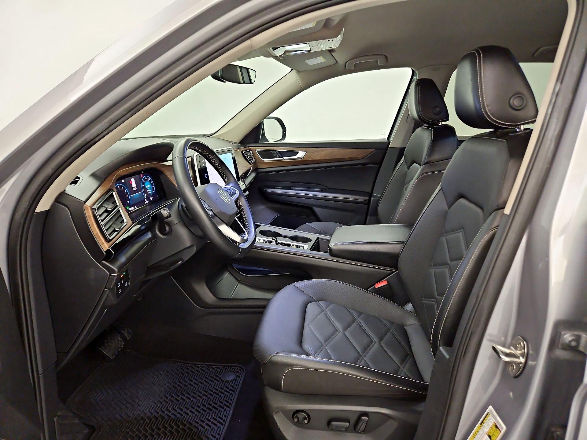 Thumbnail: 2024 Volkswagen Atlas - 11