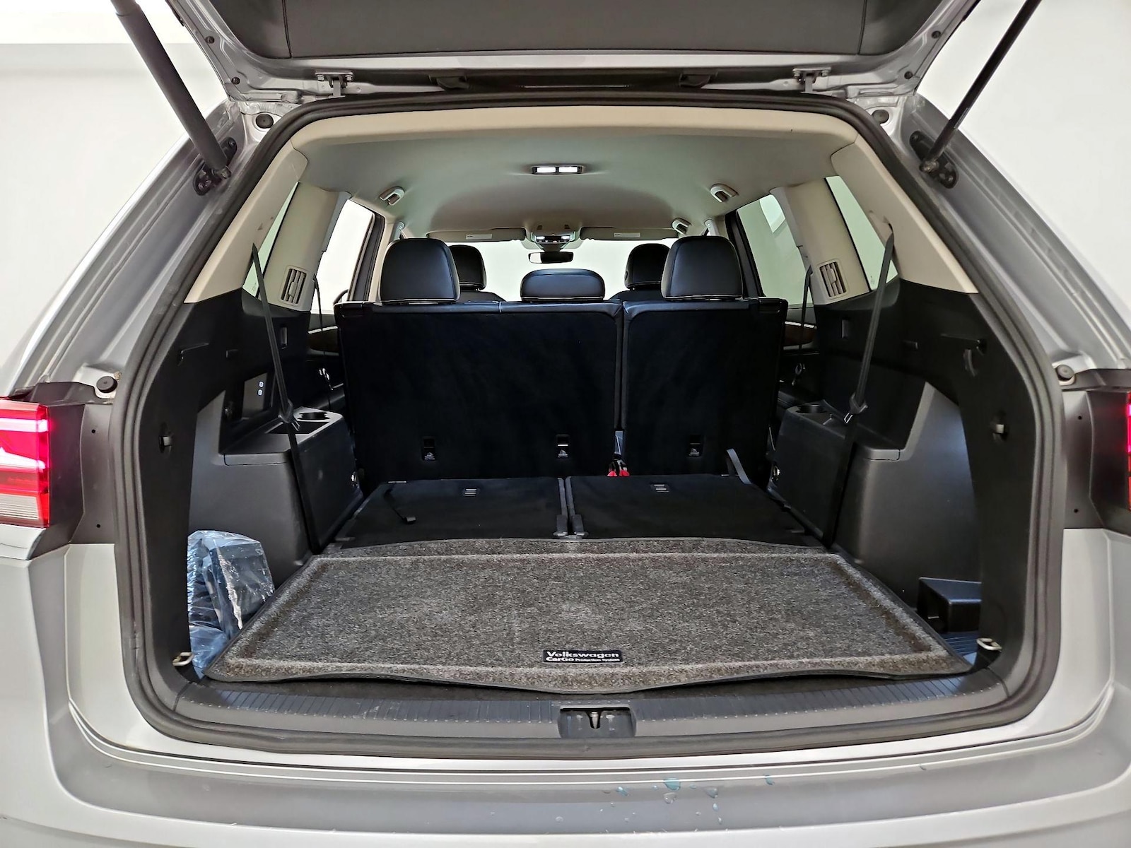 2024 Volkswagen Atlas SE - Photo 23