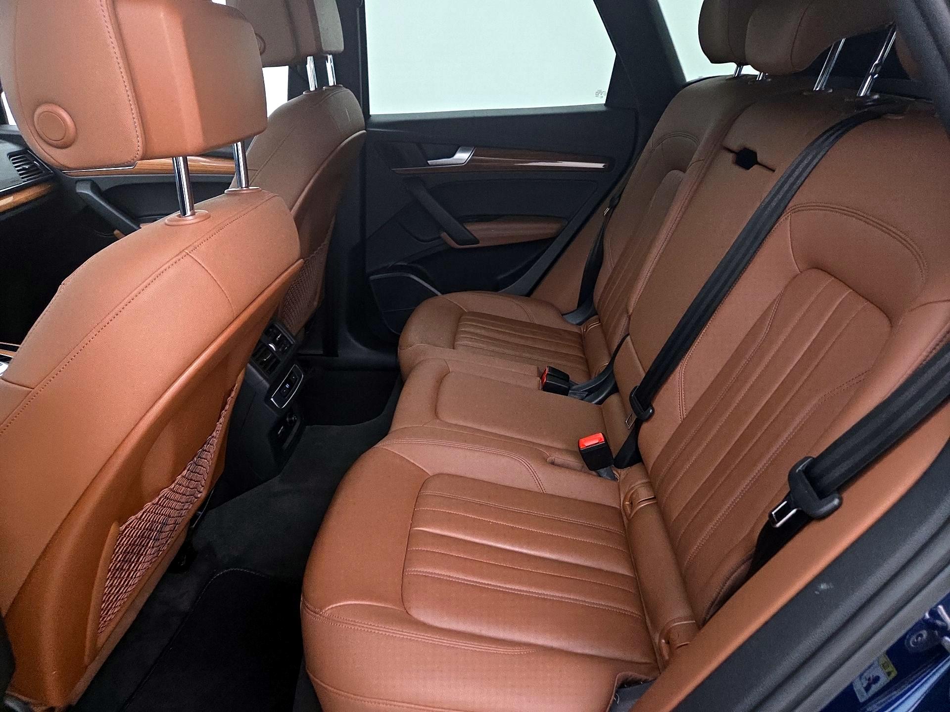 Thumbnail: 2022 Audi Q5 - 20