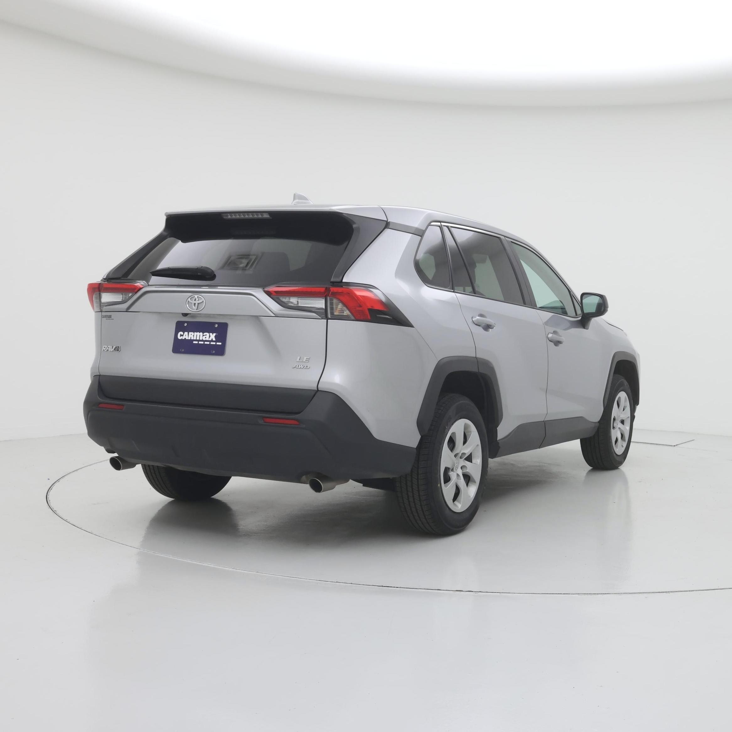 Thumbnail: 2024 Toyota RAV4 - 8